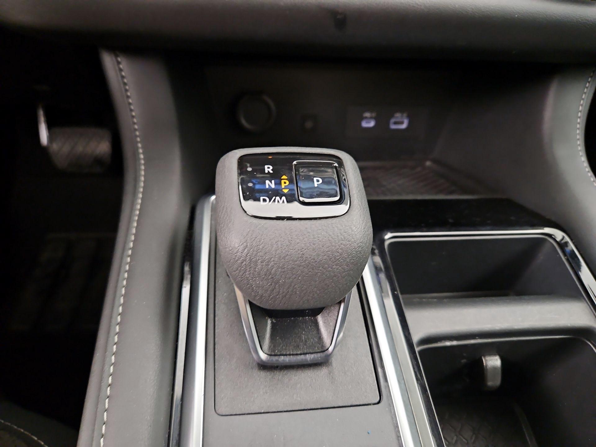 Thumbnail: 2025 Nissan Pathfinder - 18