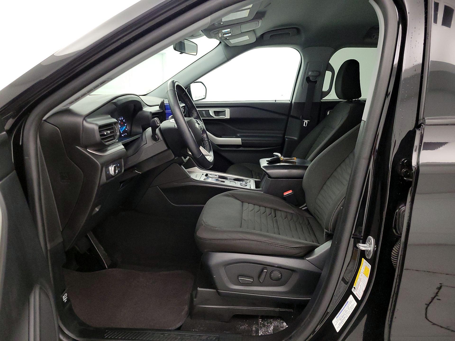 Thumbnail: 2021 Ford Explorer - 11