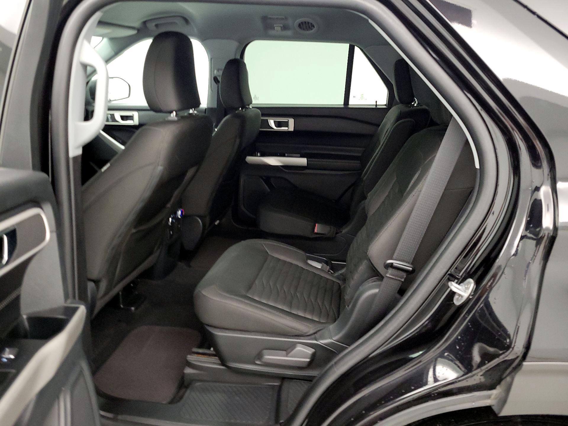 Thumbnail: 2021 Ford Explorer - 19