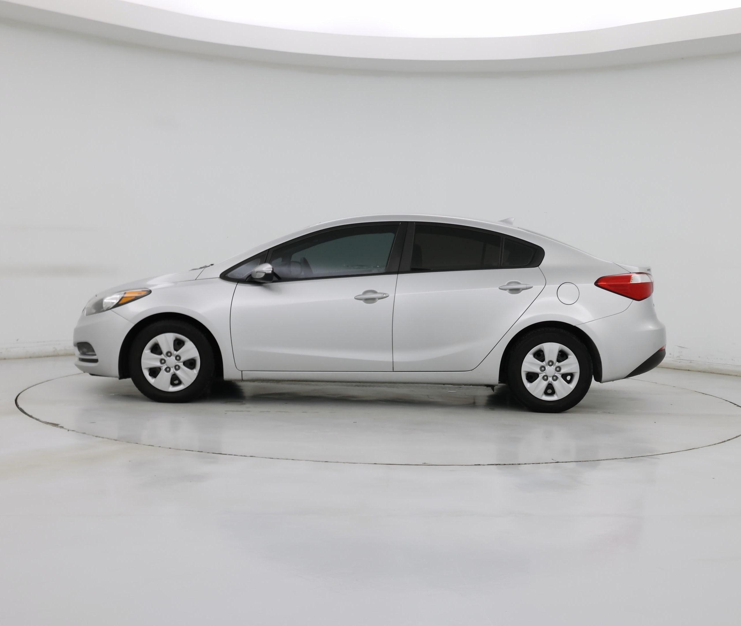 Thumbnail: 2015 Kia Forte - 3