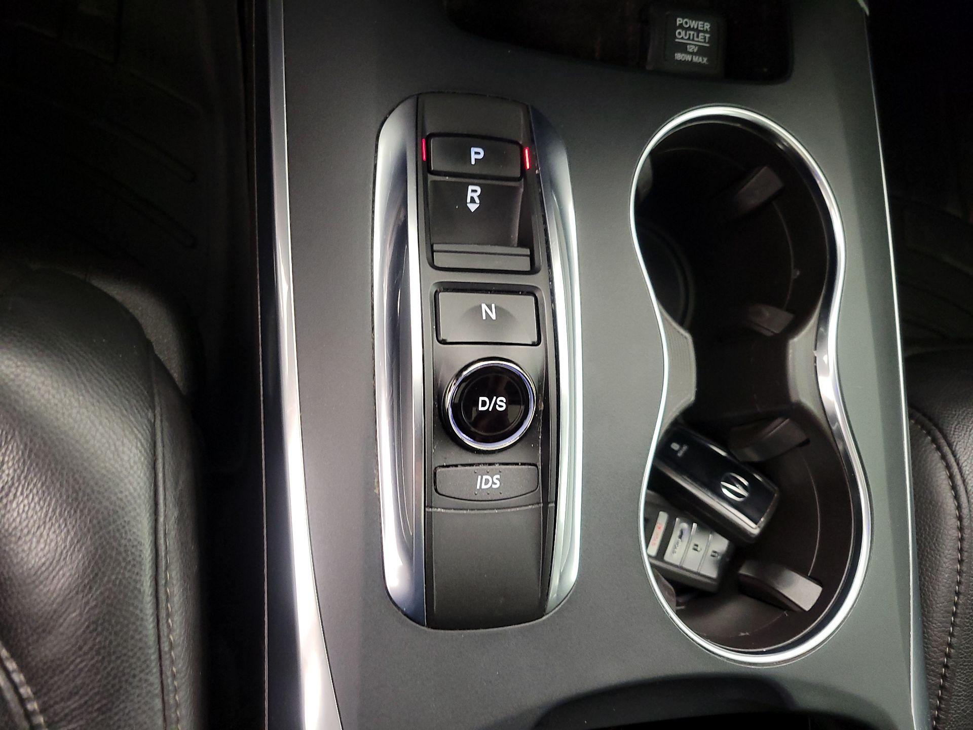 Thumbnail: 2016 Acura MDX - 18