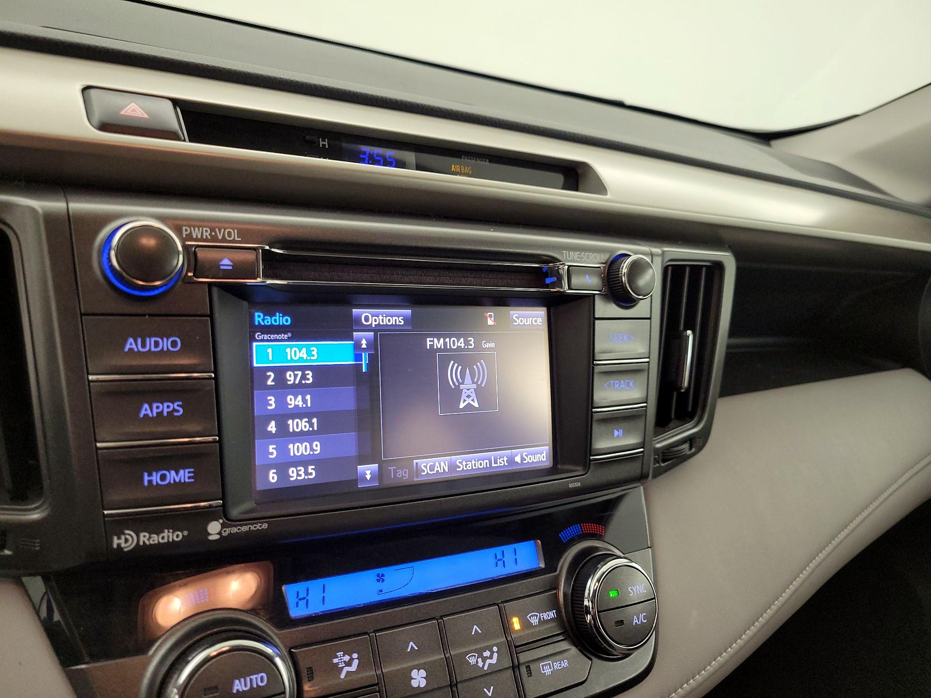 Thumbnail: 2015 Toyota RAV4 - 15