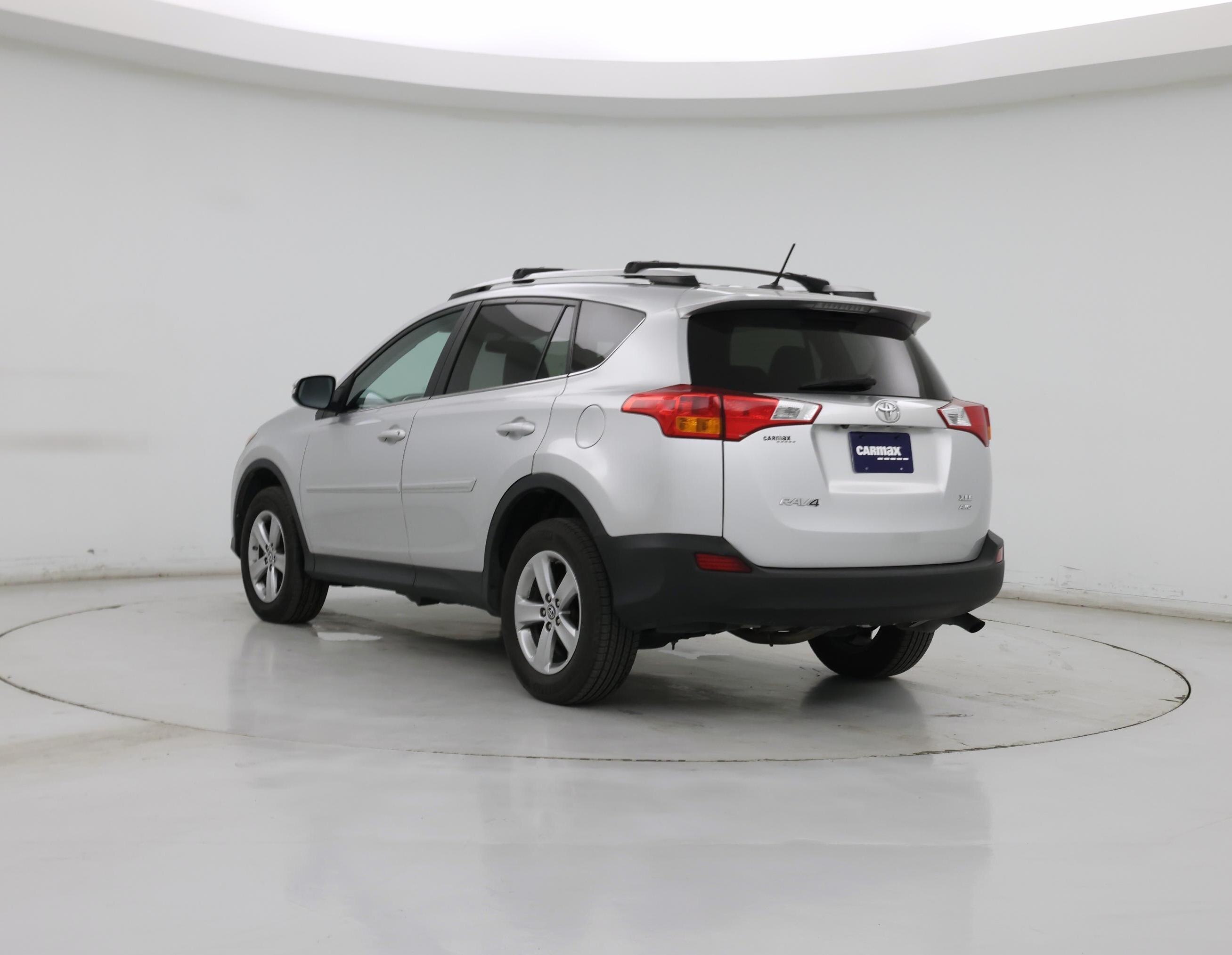 Thumbnail: 2015 Toyota RAV4 - 2