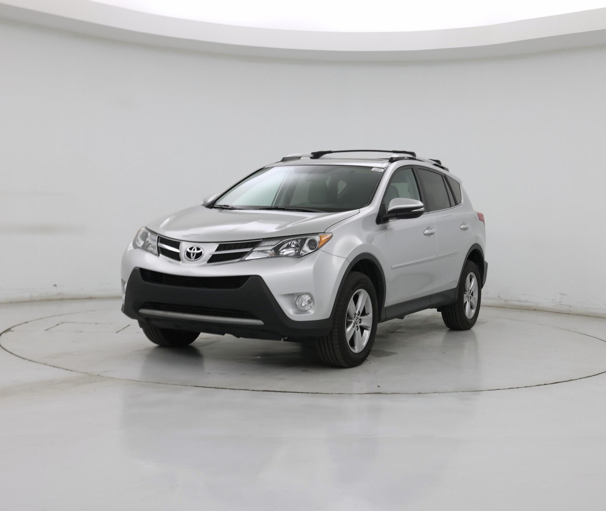Thumbnail: 2015 Toyota RAV4 - 4