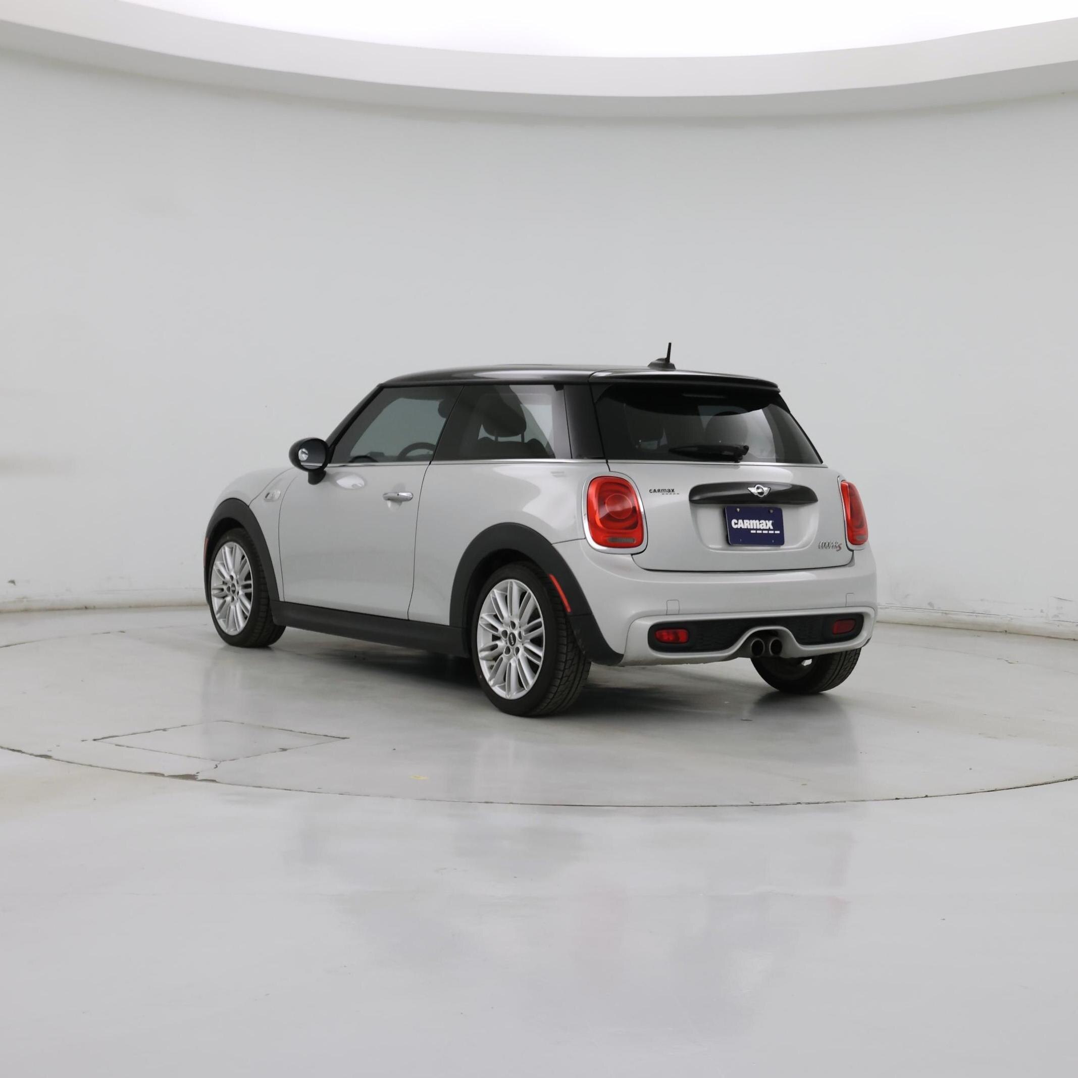 Thumbnail: 2015 MINI Cooper Hardtop - 2