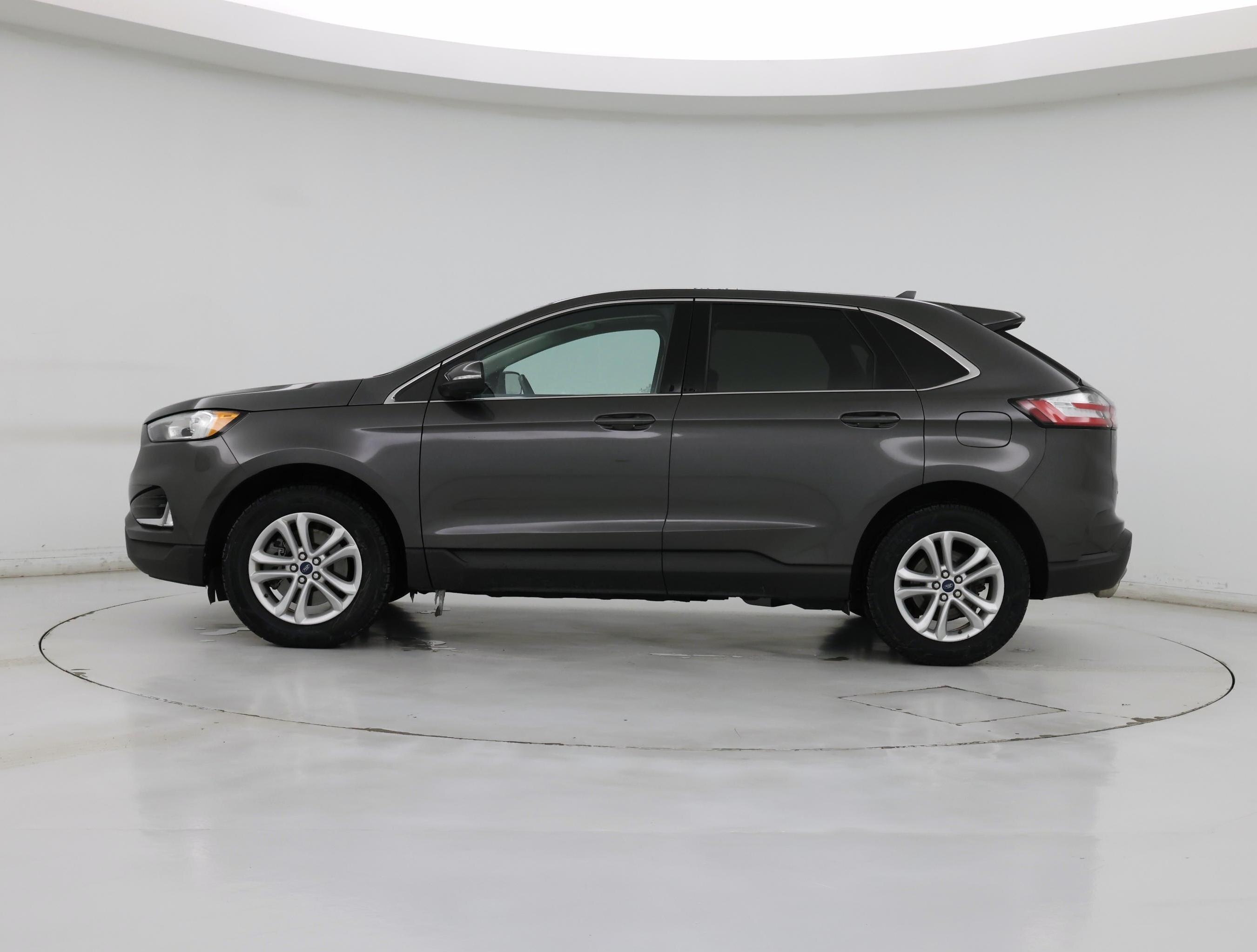 Thumbnail: 2019 Ford Edge - 3