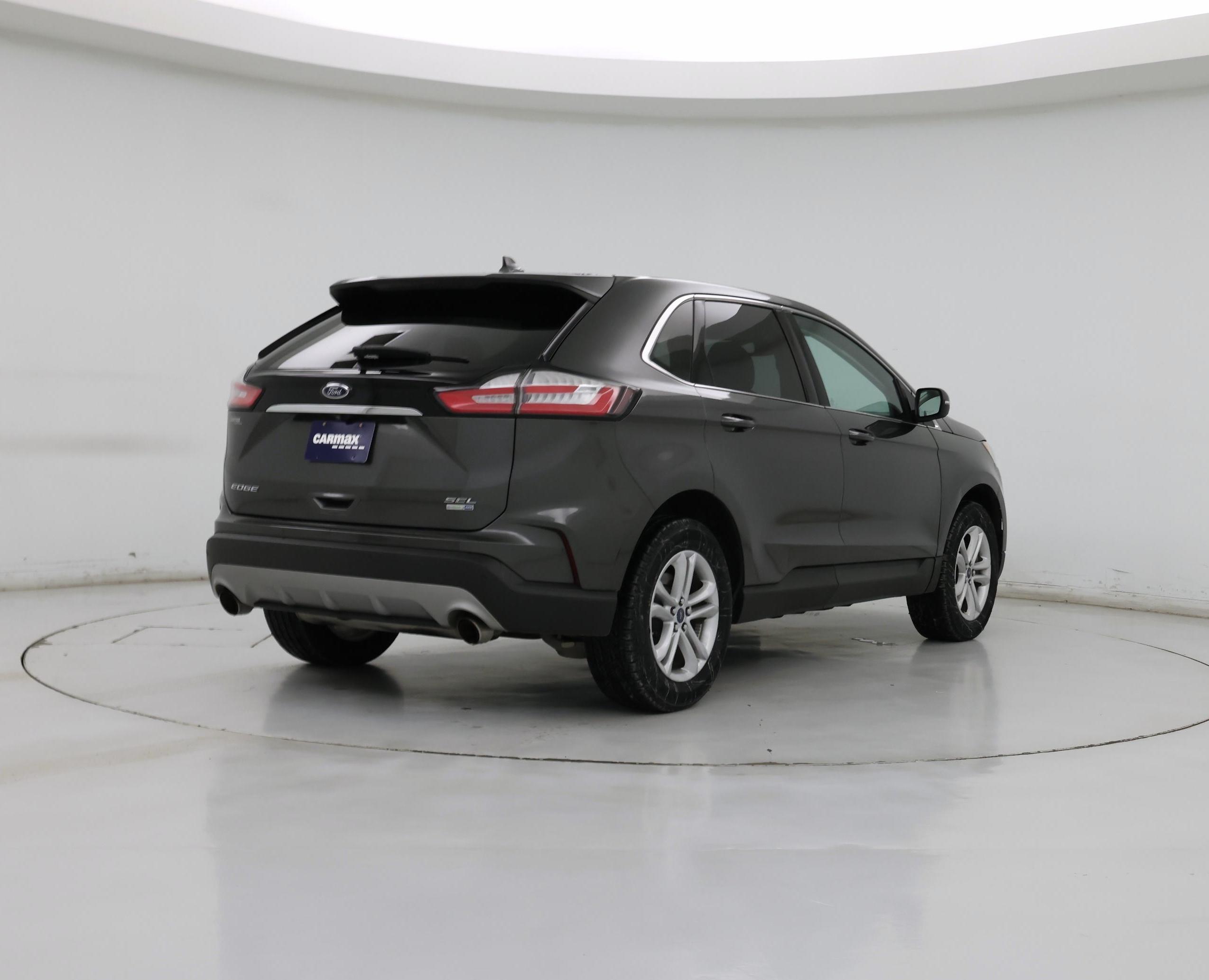 Thumbnail: 2019 Ford Edge - 8