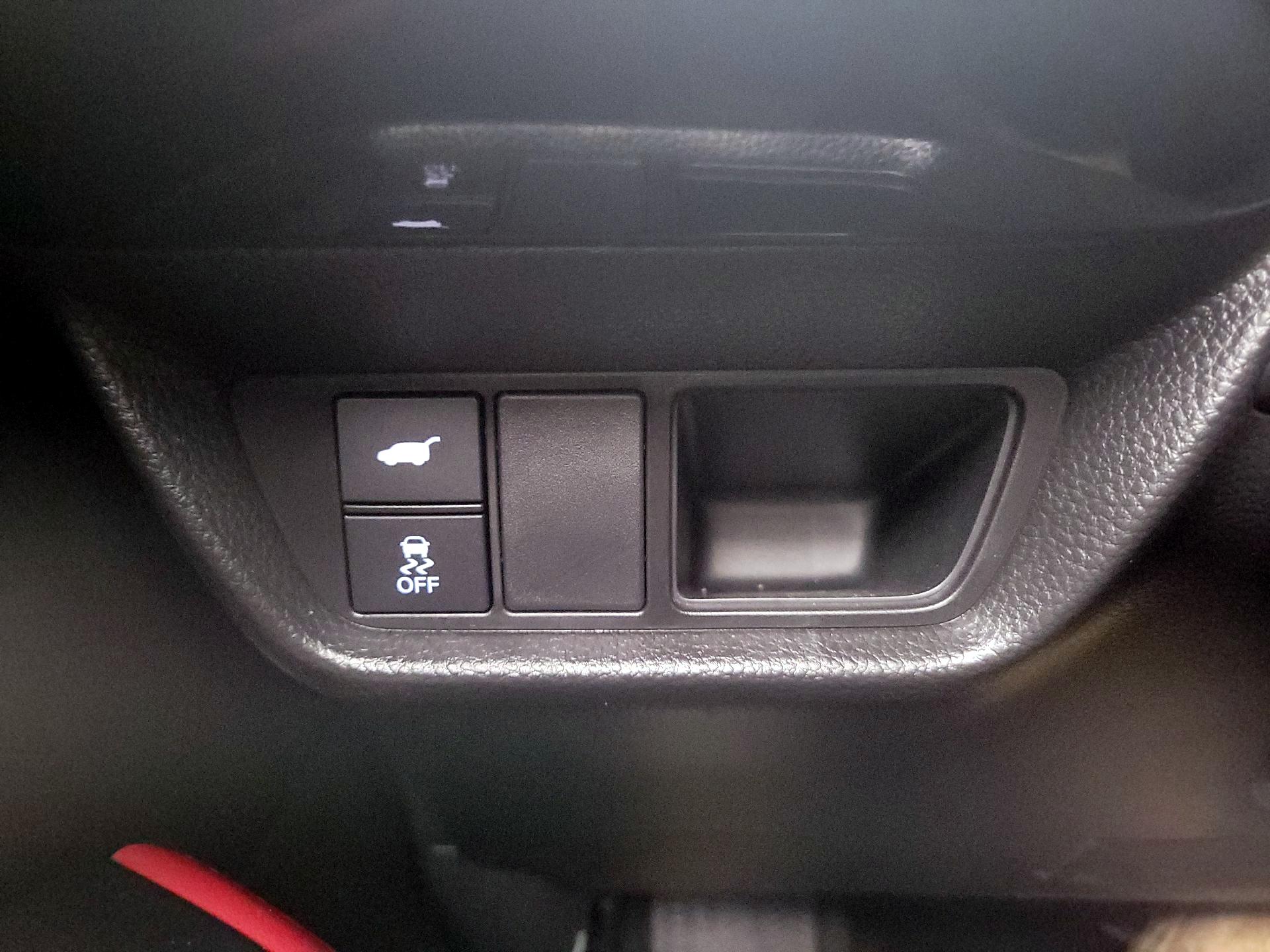 Thumbnail: 2025 Acura ADX - 13