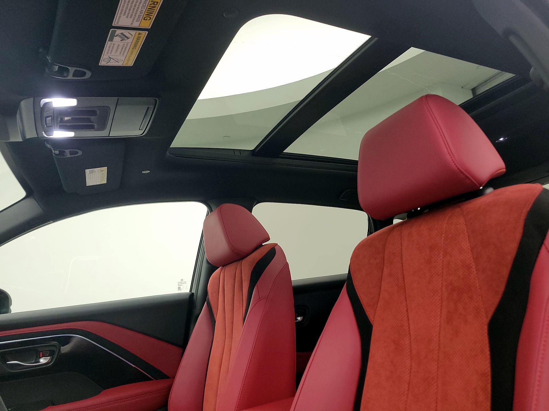 Thumbnail: 2025 Acura ADX - 19