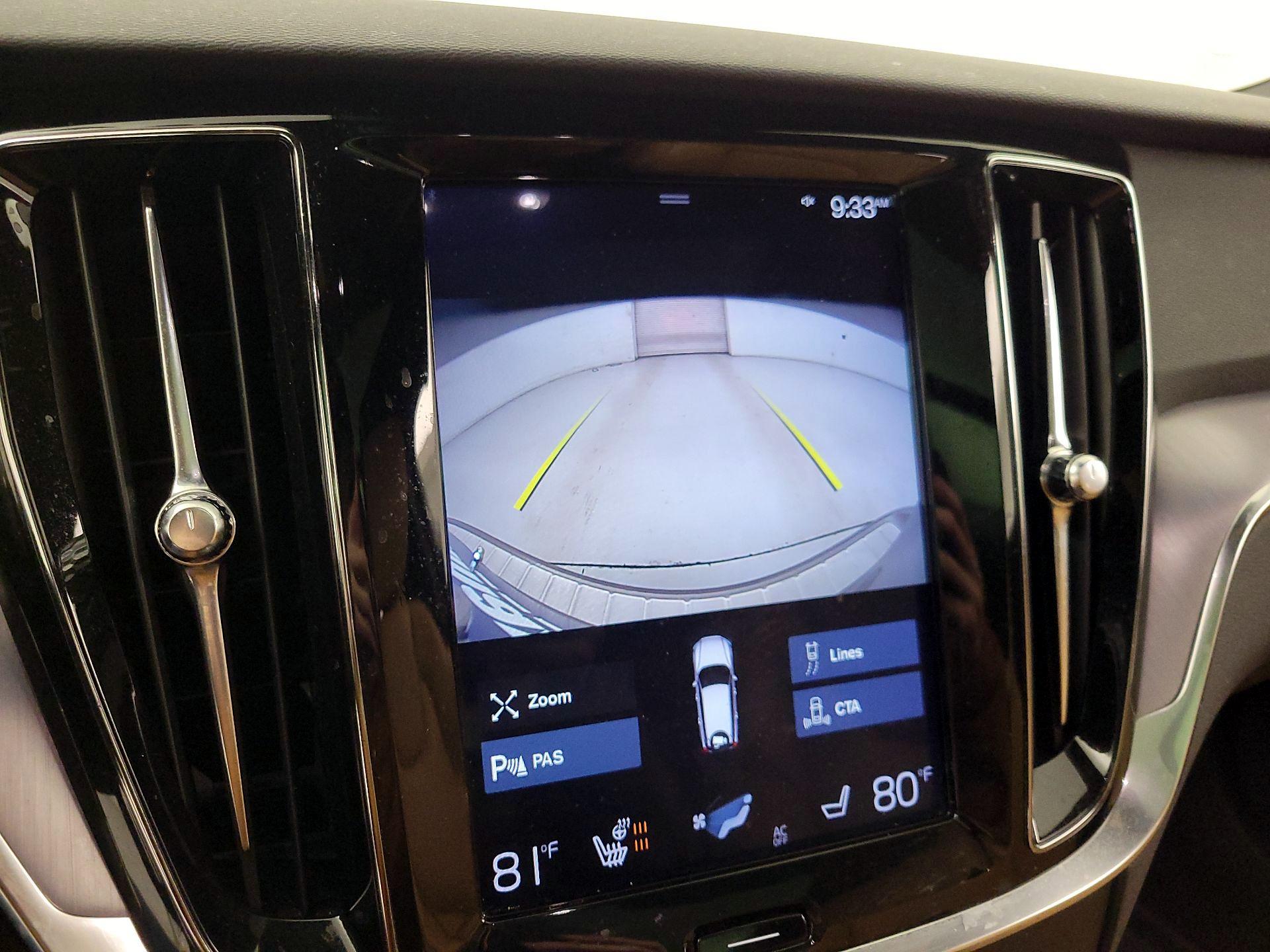 Thumbnail: 2020 Volvo S60 - 15