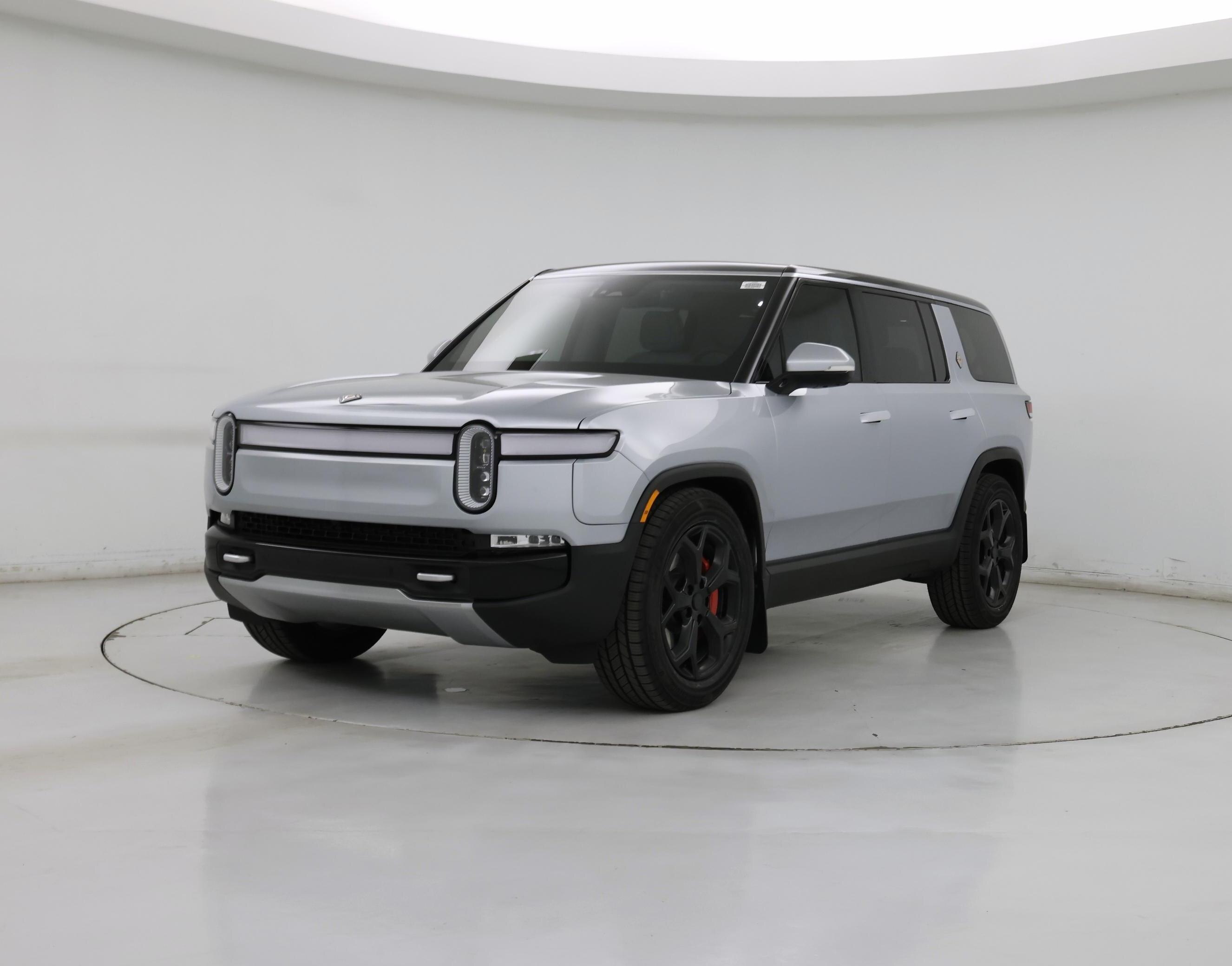 Thumbnail: 2024 Rivian R1S - 4