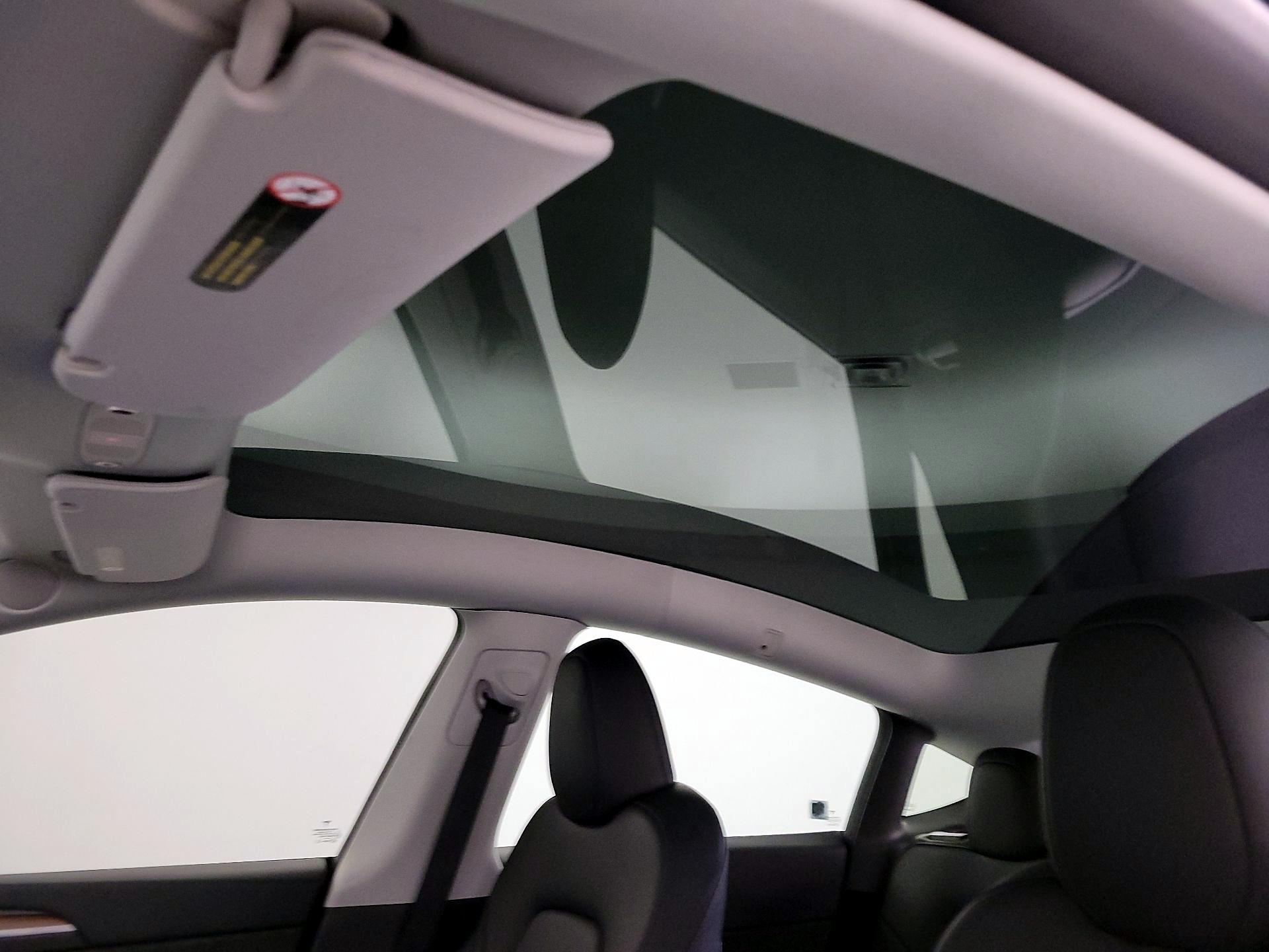 Thumbnail: 2023 Tesla Model Y - 18