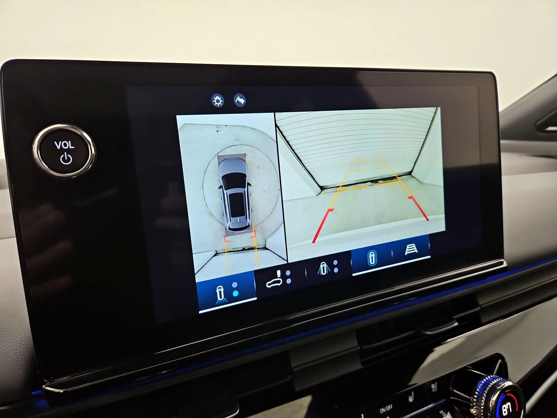 Thumbnail: 2024 Honda Prologue - 15