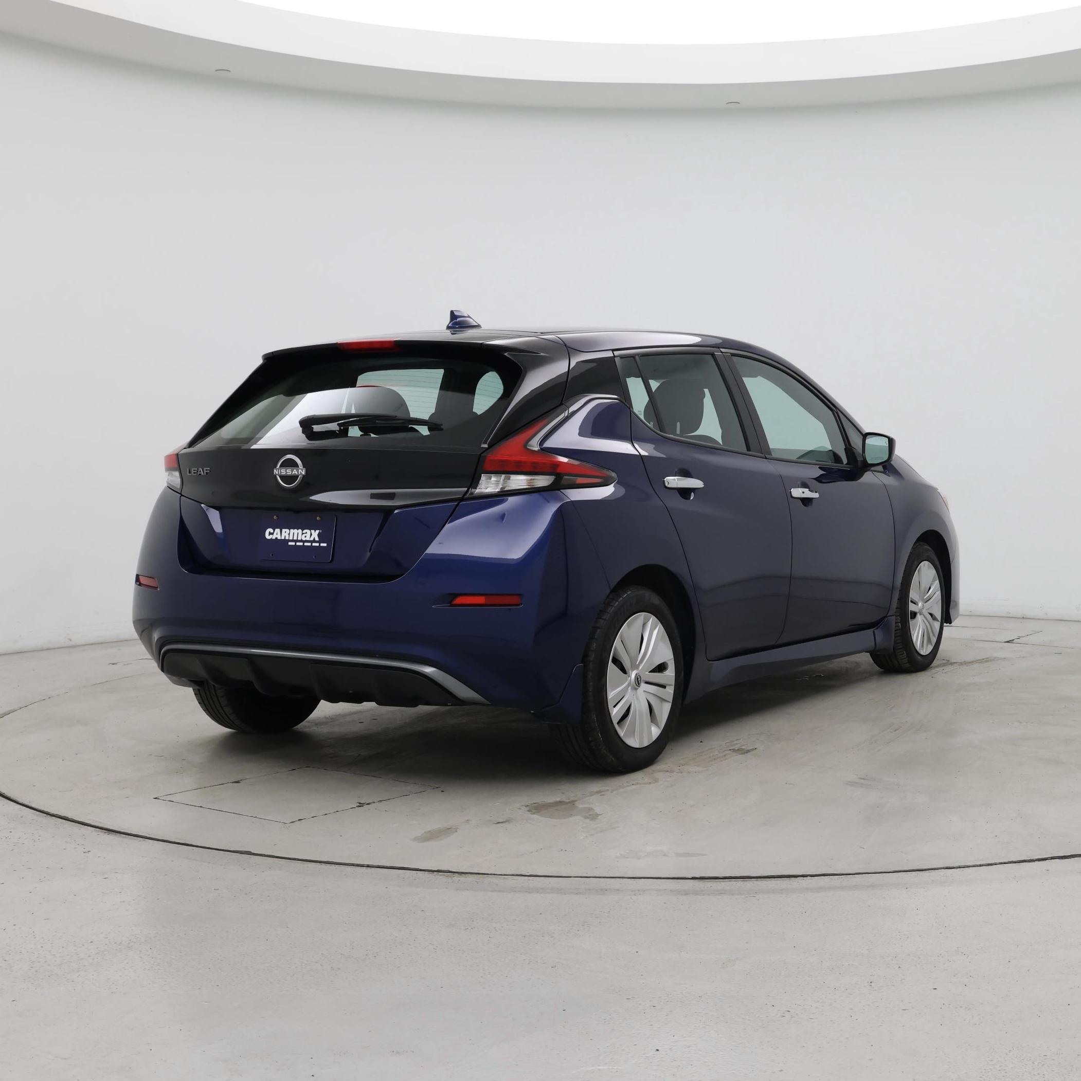 Thumbnail: 2024 Nissan Leaf - 8