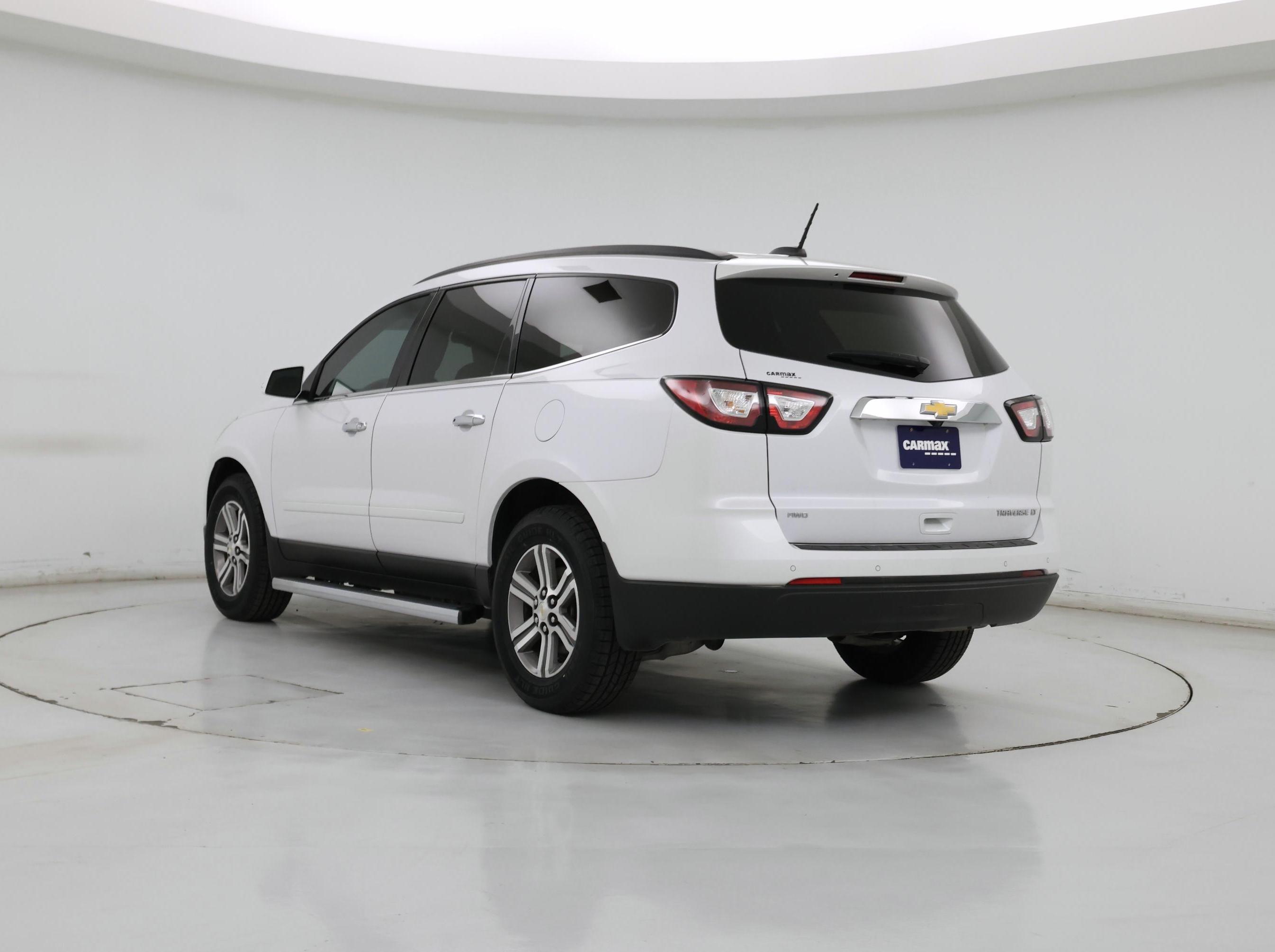 Thumbnail: 2016 Chevrolet Traverse - 2