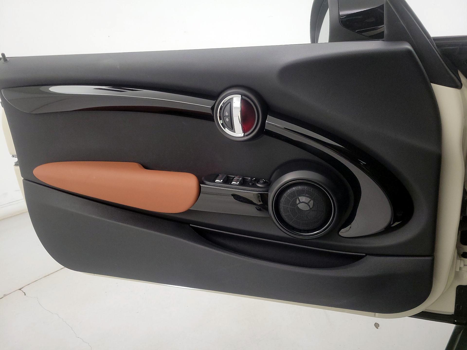 Thumbnail: 2021 MINI Cooper - 12