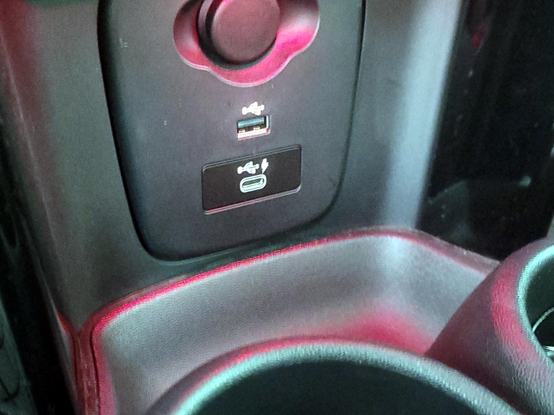 Thumbnail: 2021 MINI Cooper - 18