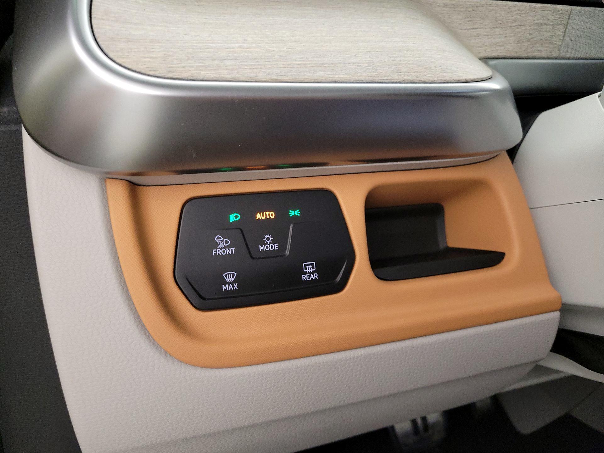 Thumbnail: 2025 Volkswagen ID.Buzz - 13