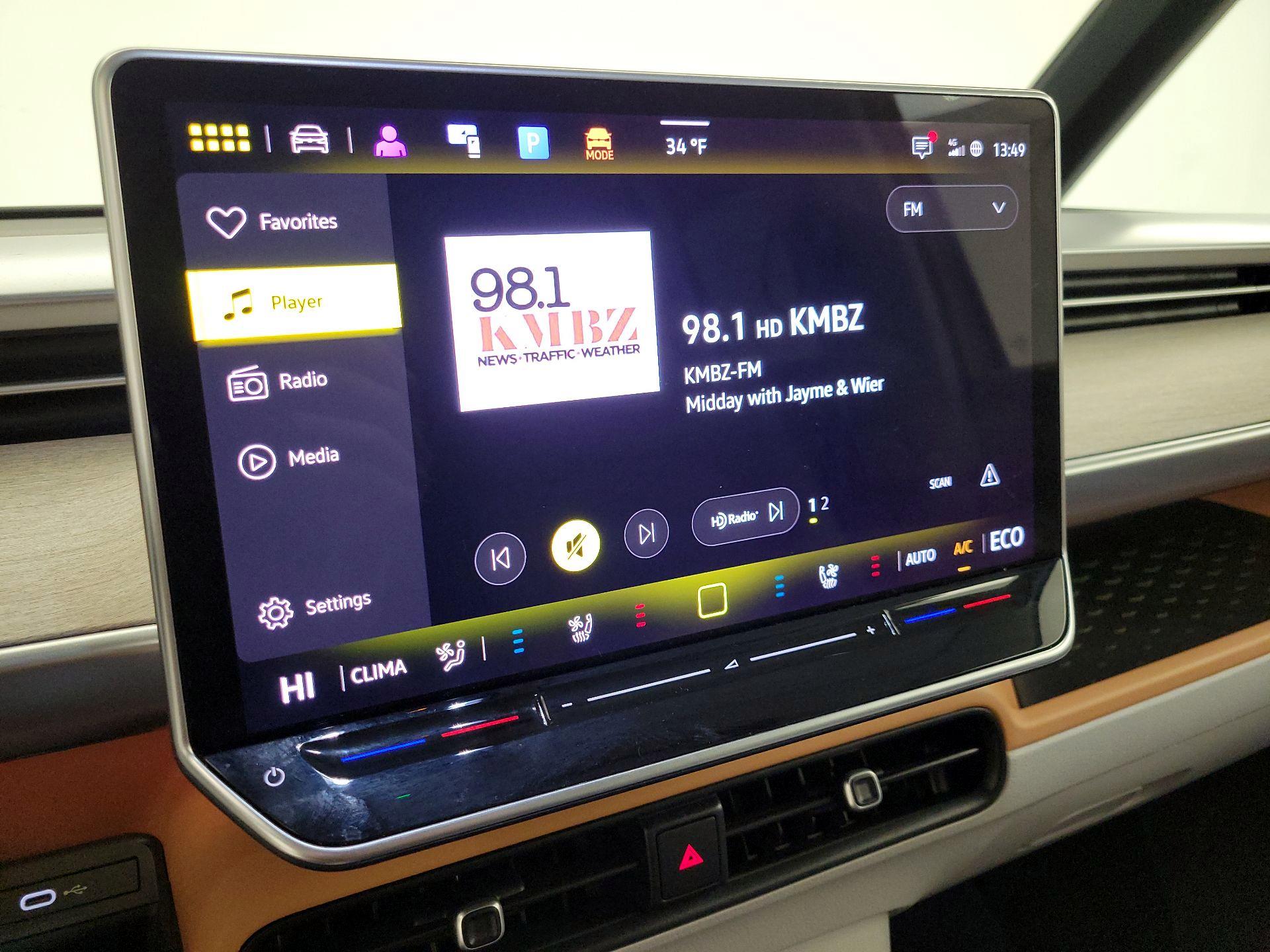 Thumbnail: 2025 Volkswagen ID.Buzz - 16