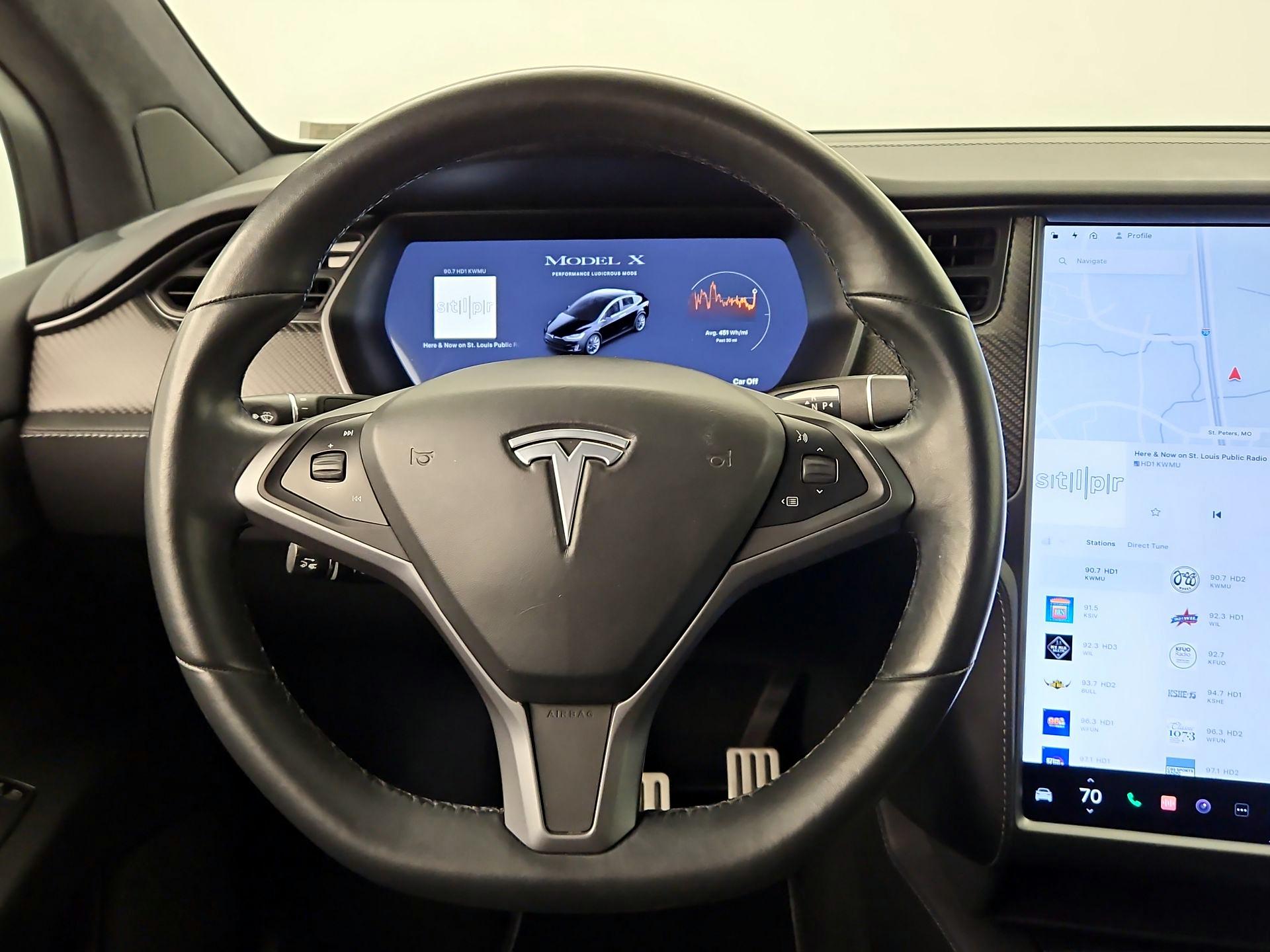 Thumbnail: 2020 Tesla Model X - 10