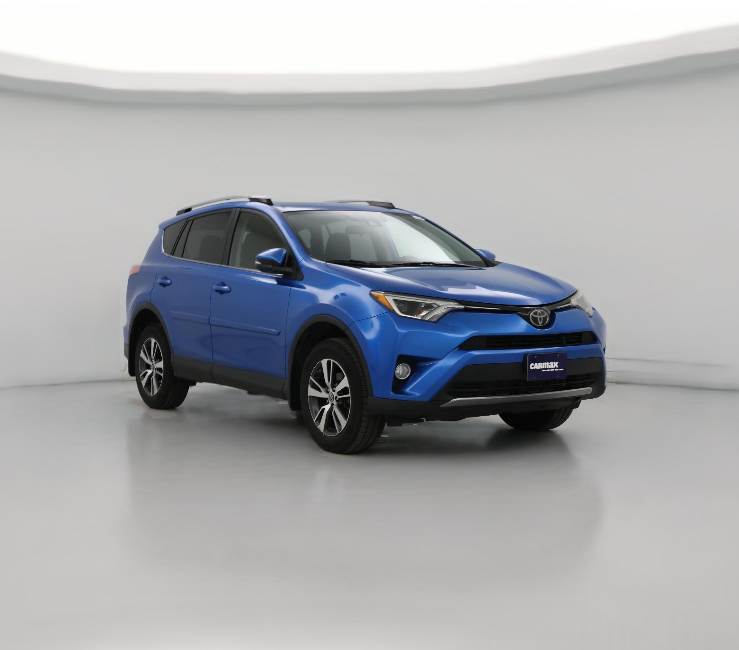 Thumbnail: 2018 Toyota RAV4 - 1
