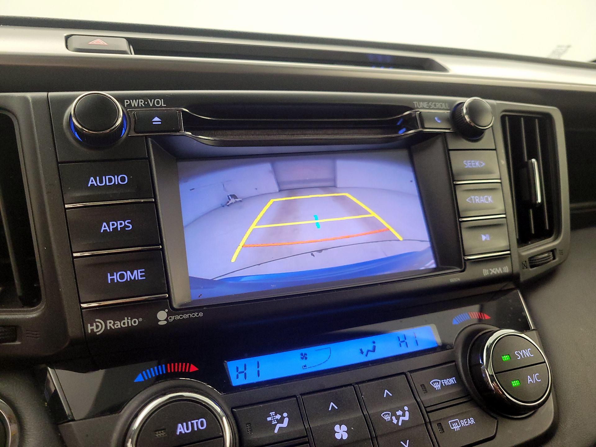 Thumbnail: 2018 Toyota RAV4 - 14