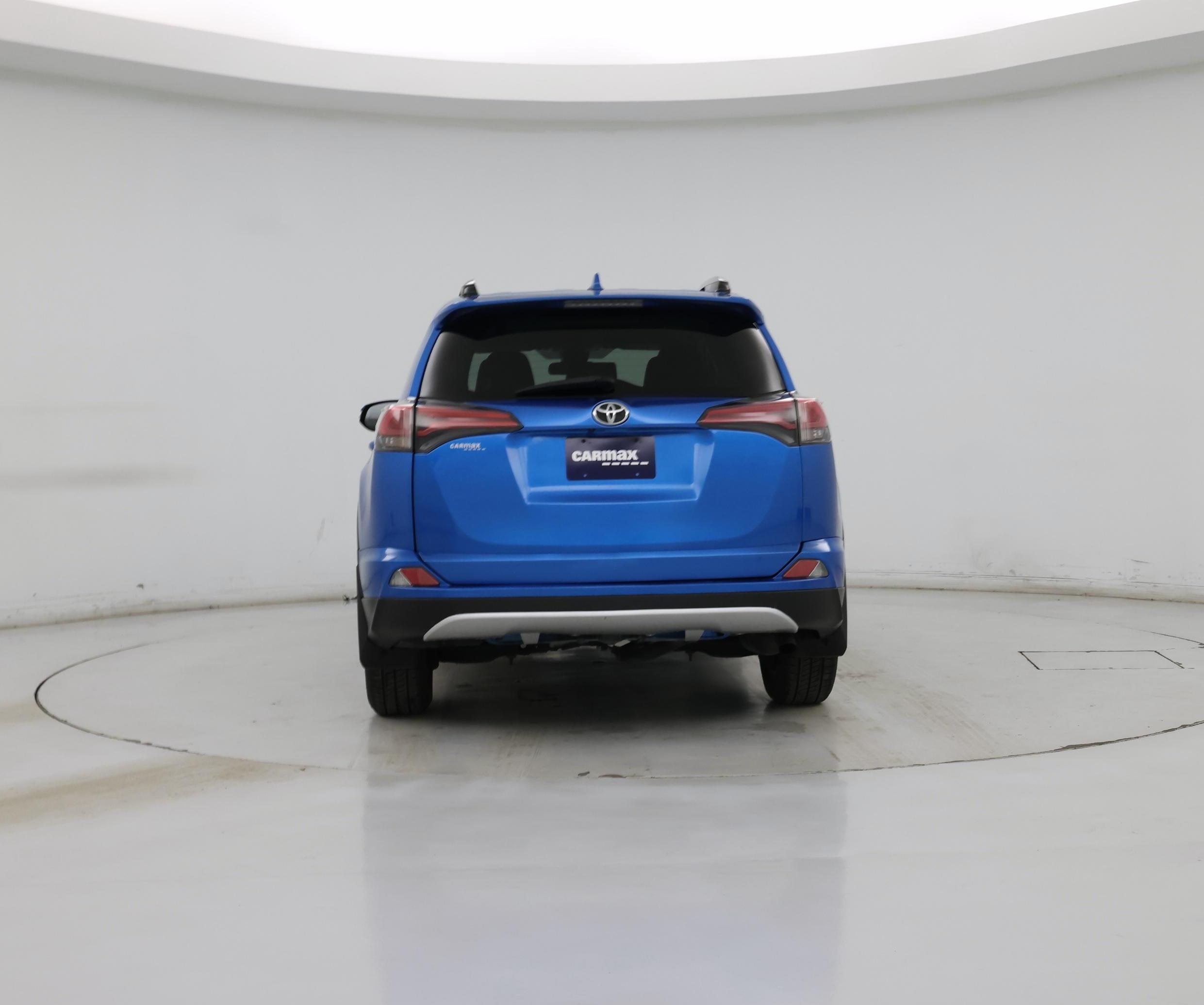 Thumbnail: 2018 Toyota RAV4 - 6