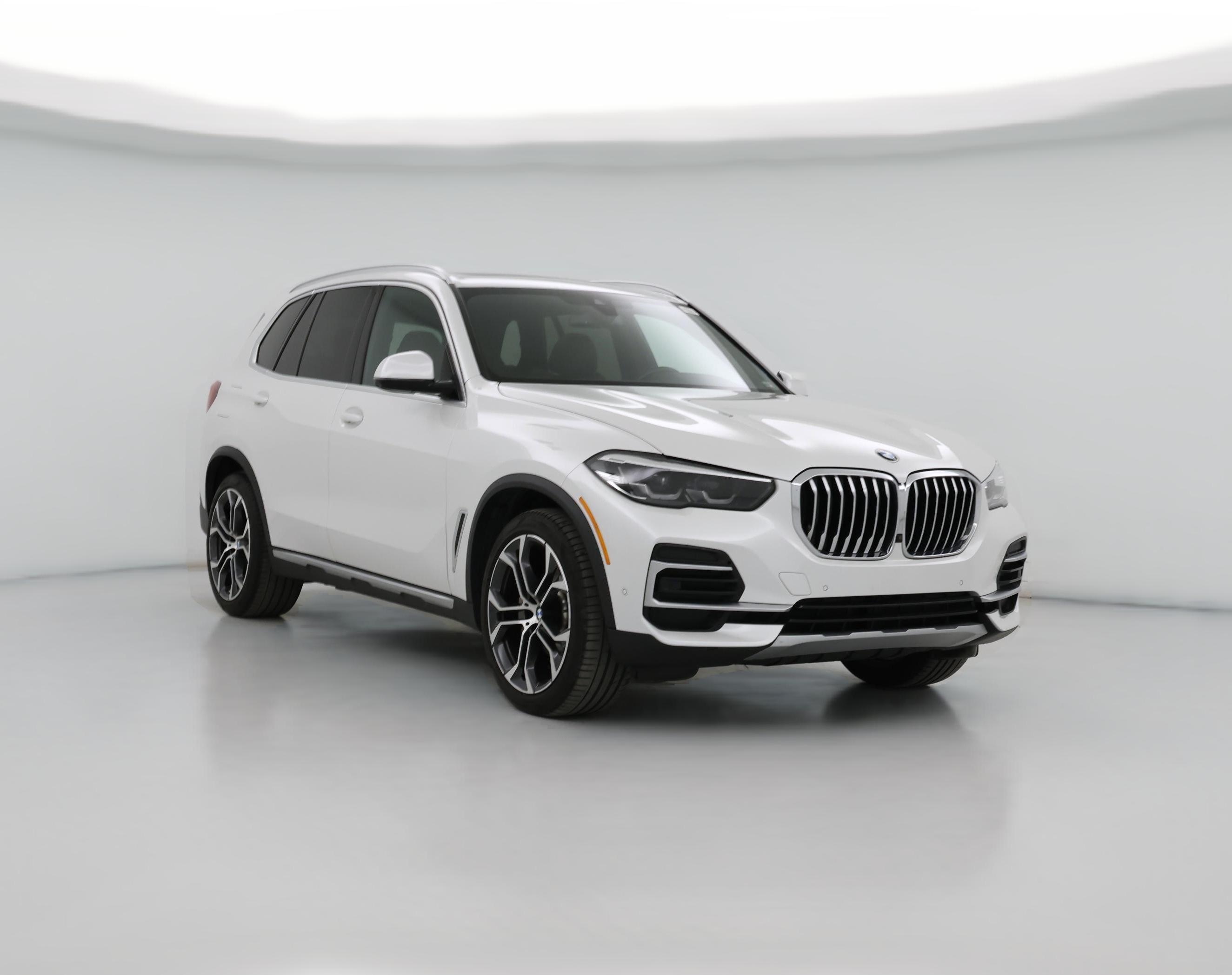 Thumbnail: 2023 BMW X5 - 1