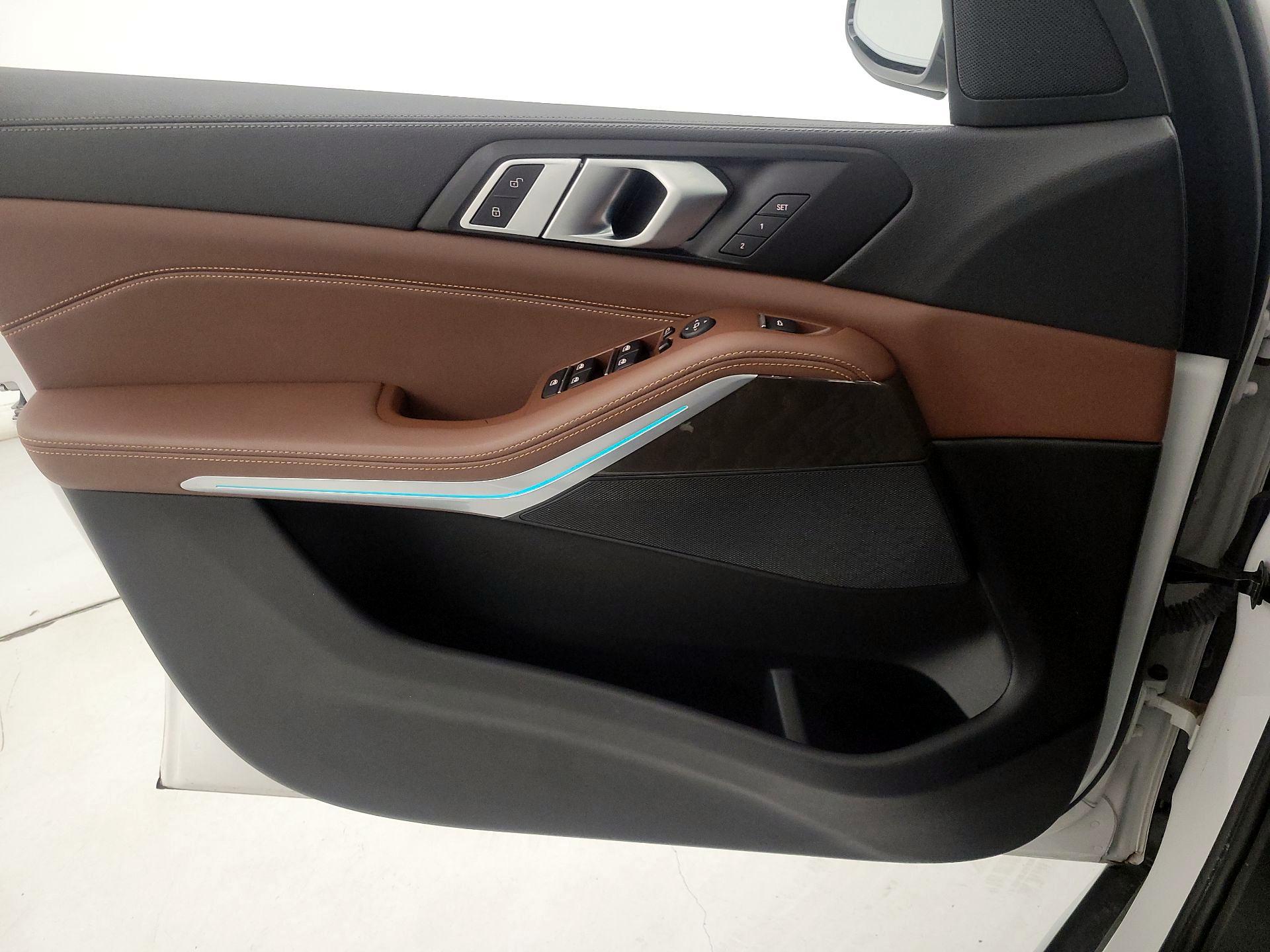 Thumbnail: 2023 BMW X5 - 12