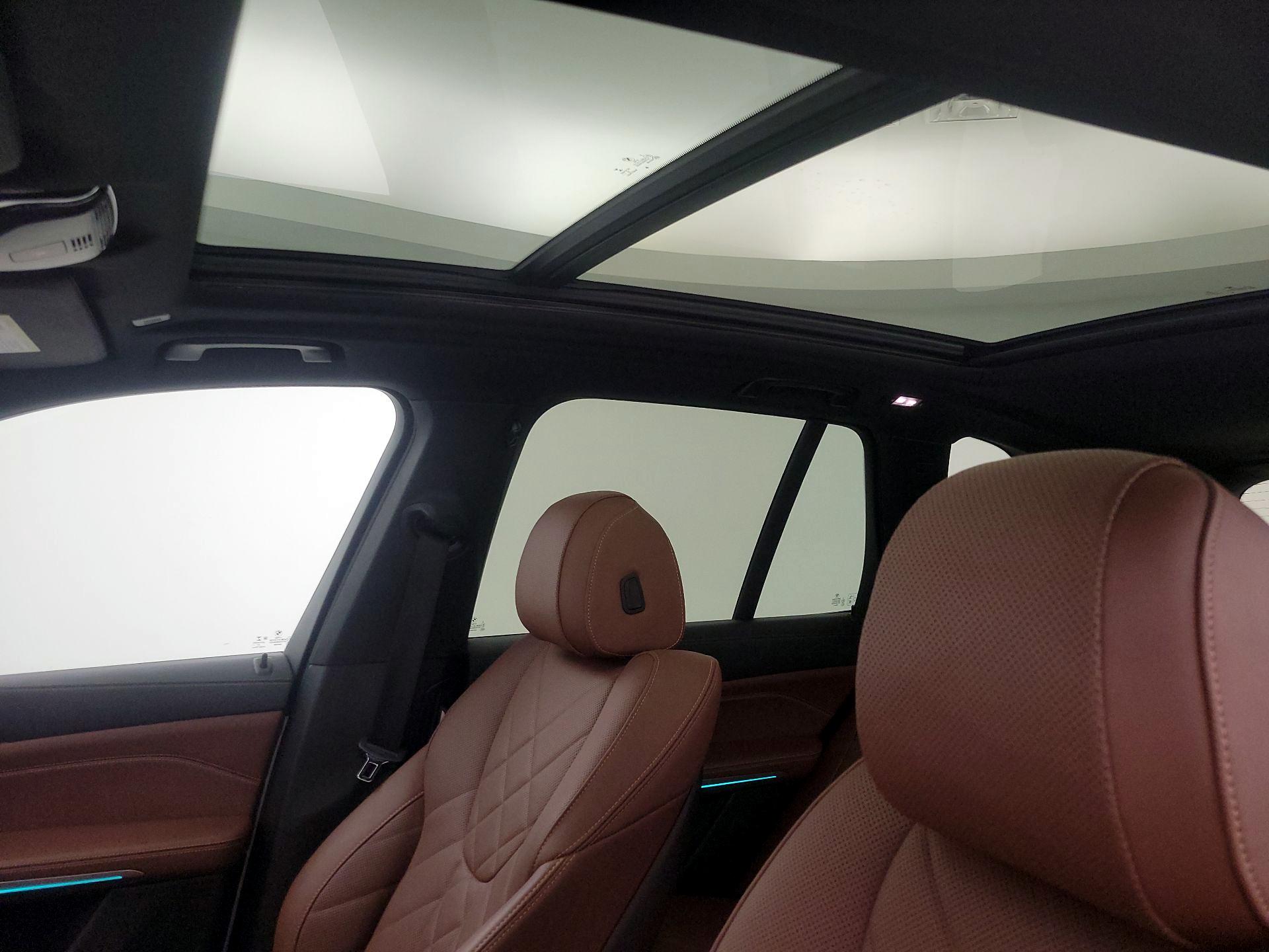 Thumbnail: 2023 BMW X5 - 19