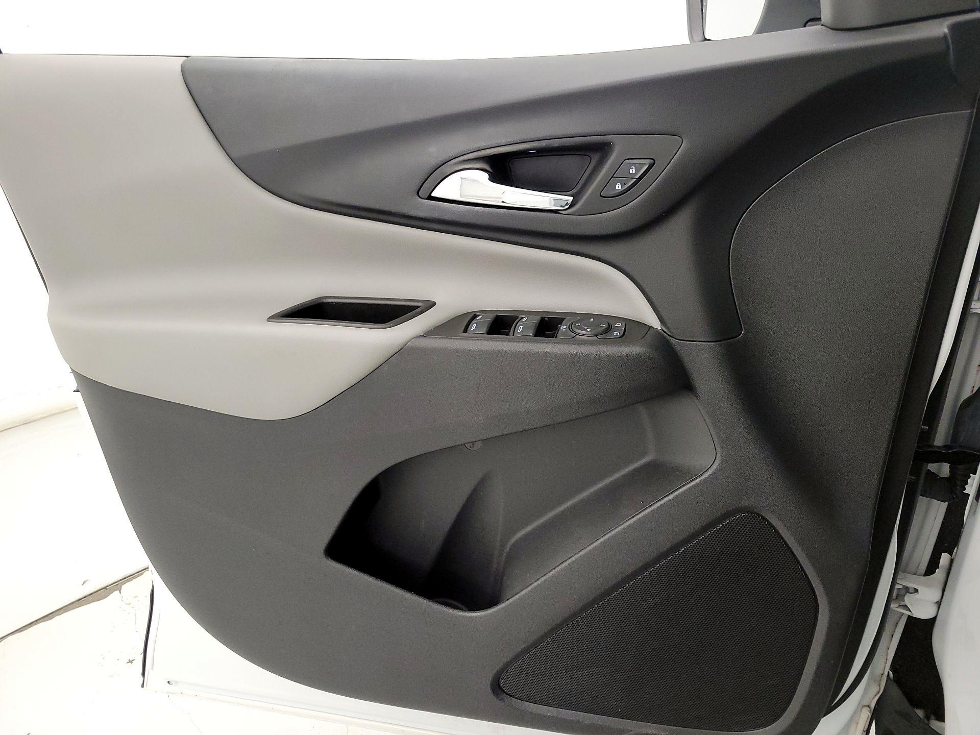 Thumbnail: 2023 Chevrolet Equinox - 12