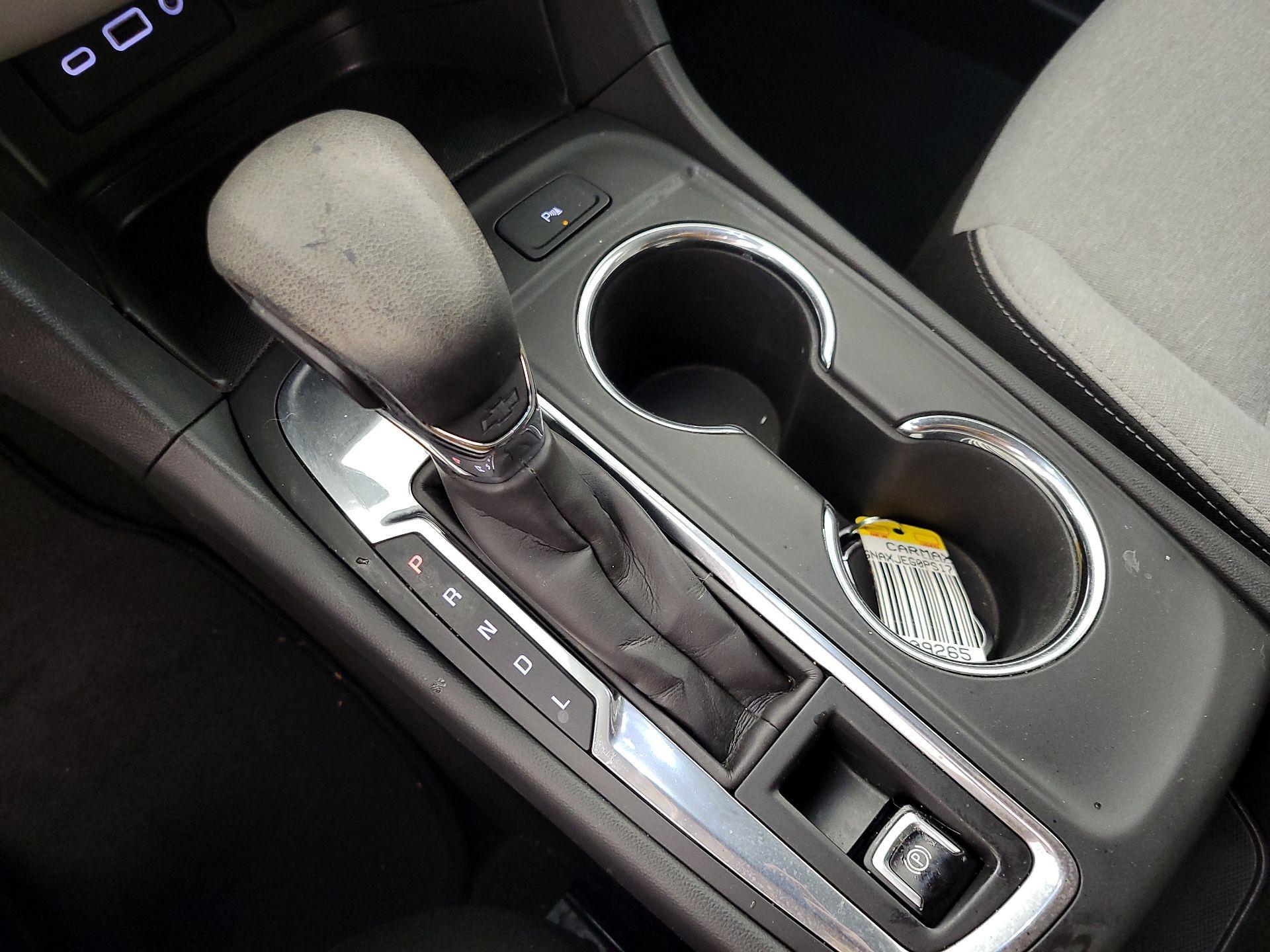 Thumbnail: 2023 Chevrolet Equinox - 17