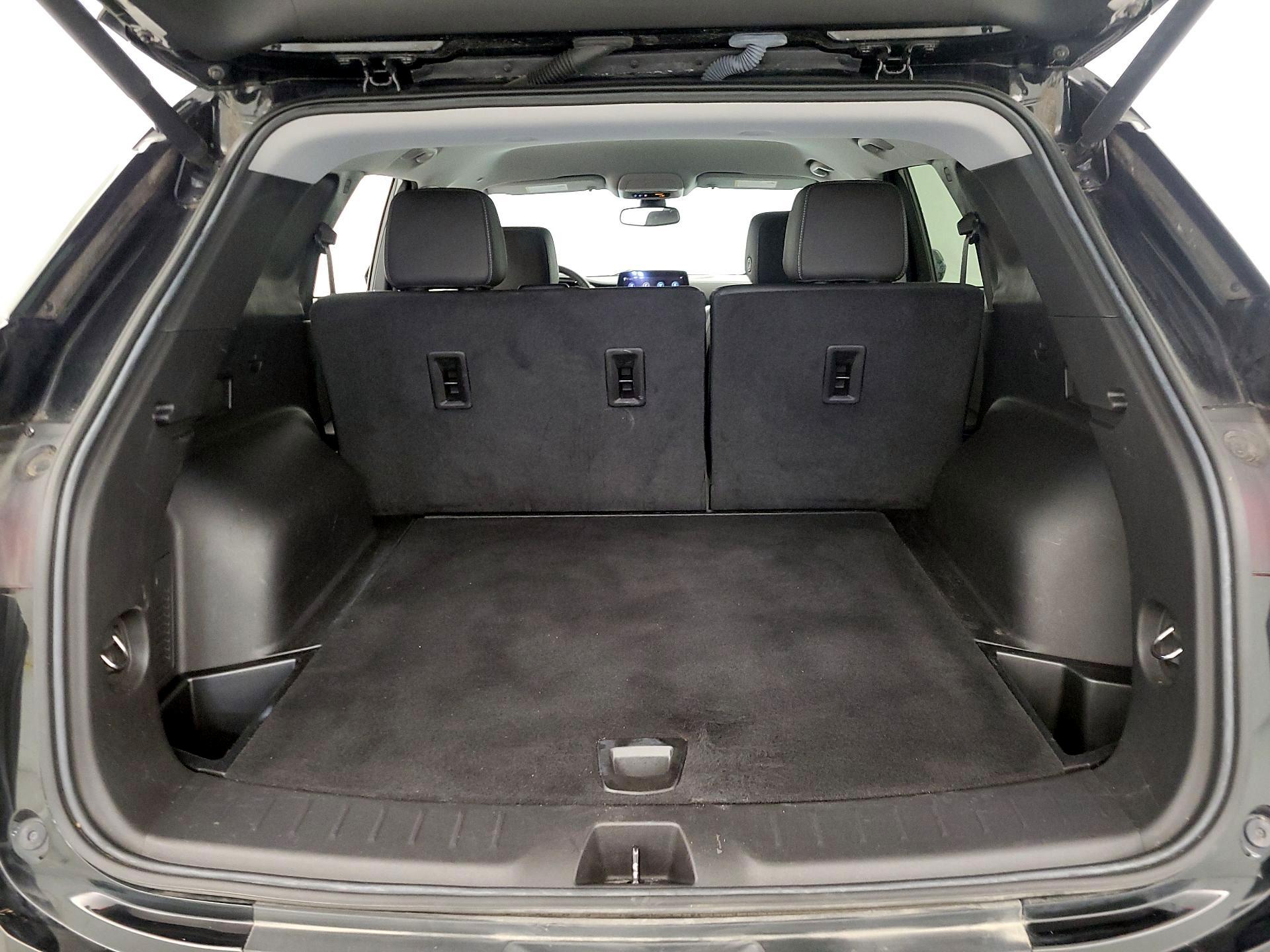 Thumbnail: 2023 Chevrolet Blazer - 20