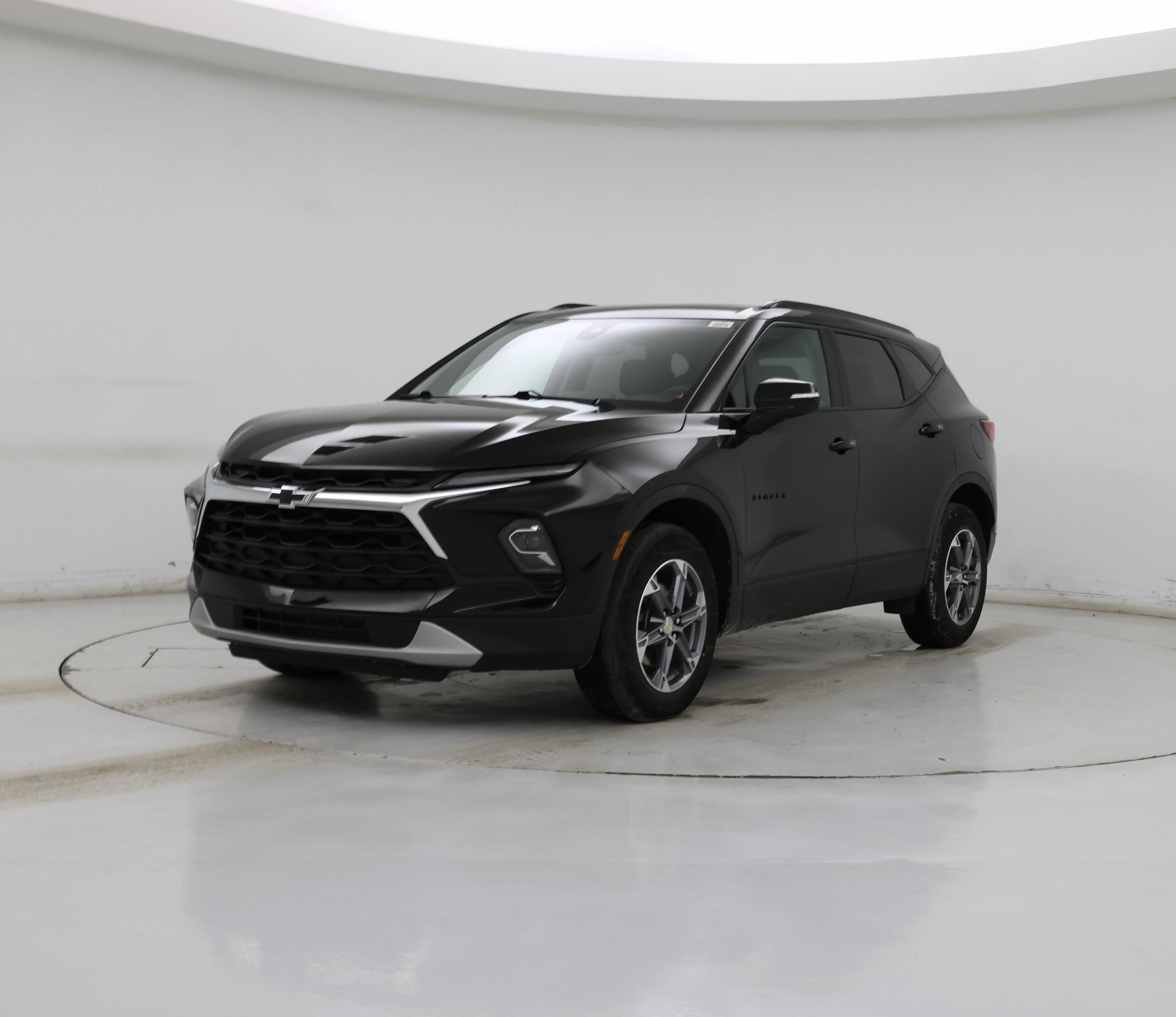 Thumbnail: 2023 Chevrolet Blazer - 4