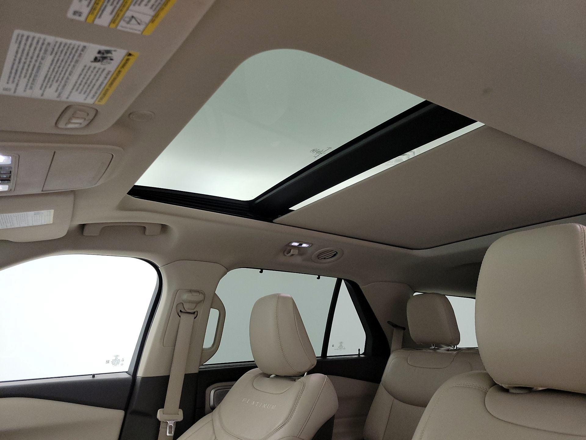 Thumbnail: 2020 Ford Explorer - 20