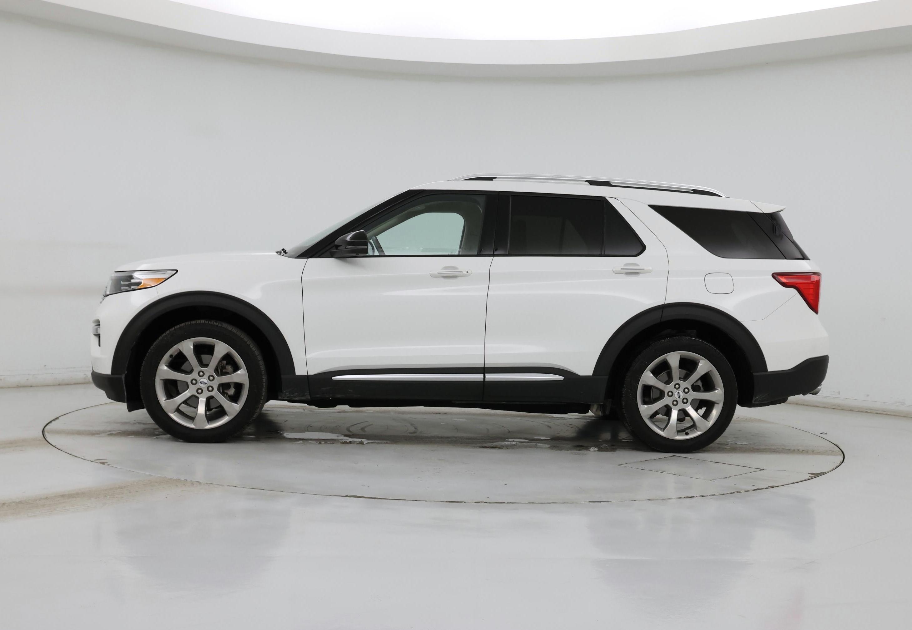 Thumbnail: 2020 Ford Explorer - 3