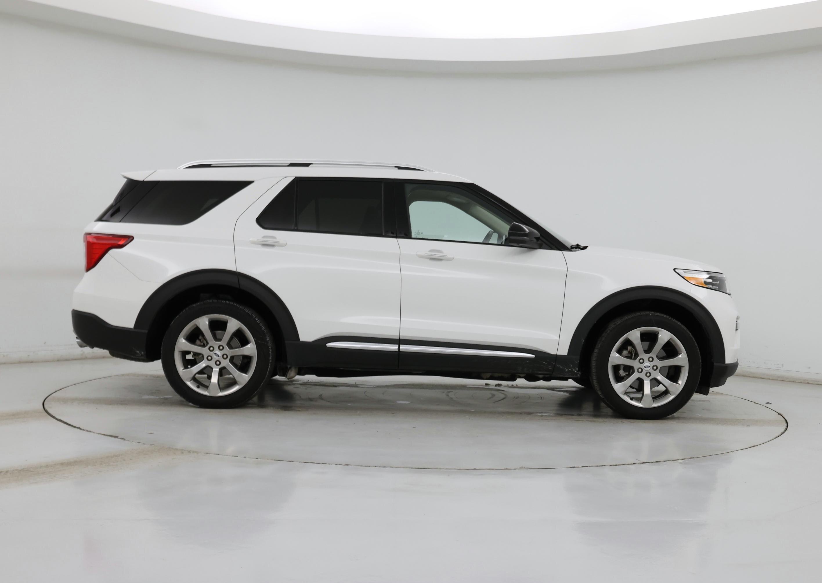 Thumbnail: 2020 Ford Explorer - 7