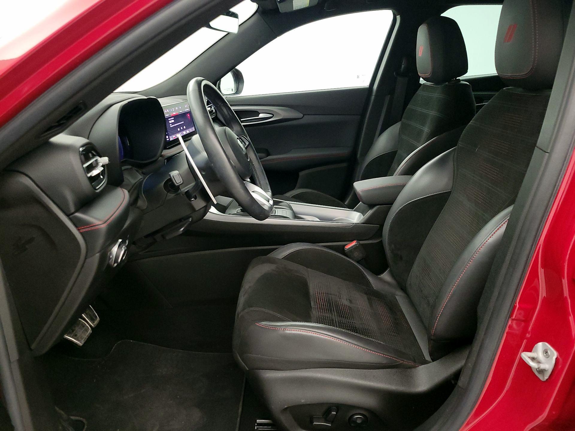 Thumbnail: 2024 Dodge Hornet - 11