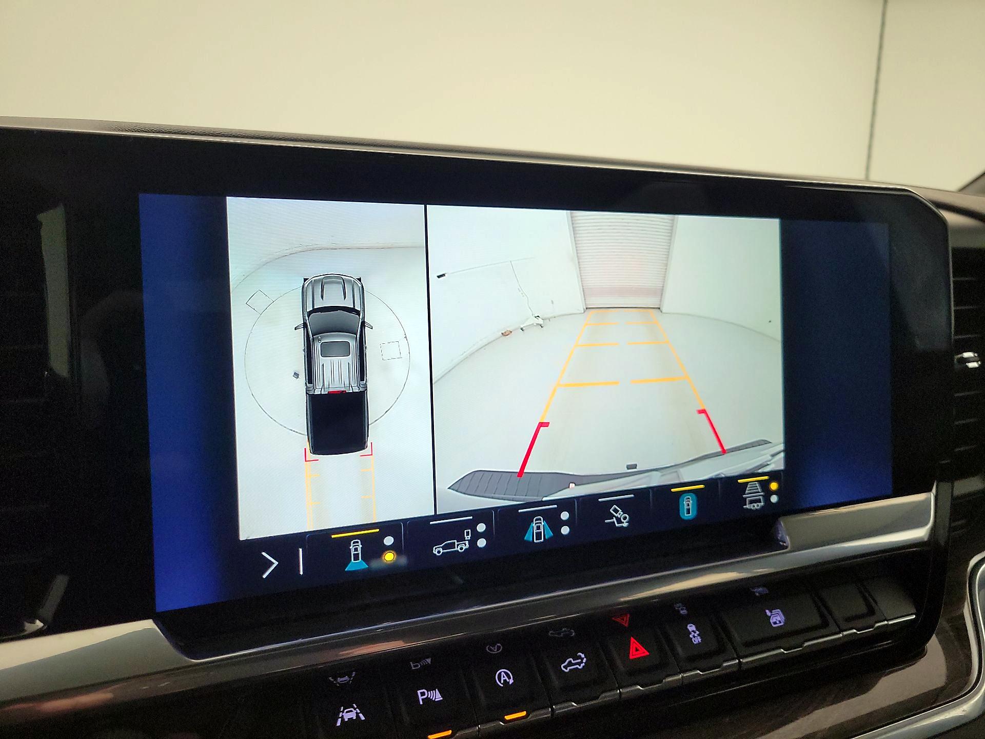 Thumbnail: 2022 Chevrolet Silverado 1500 - 14