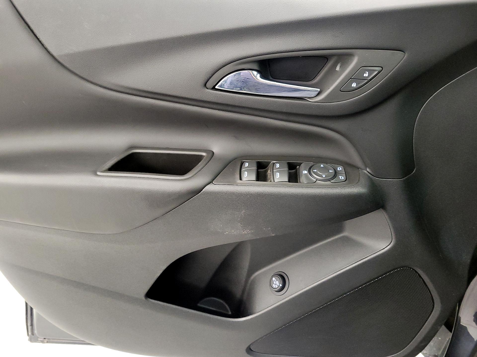 Thumbnail: 2023 Chevrolet Equinox - 12