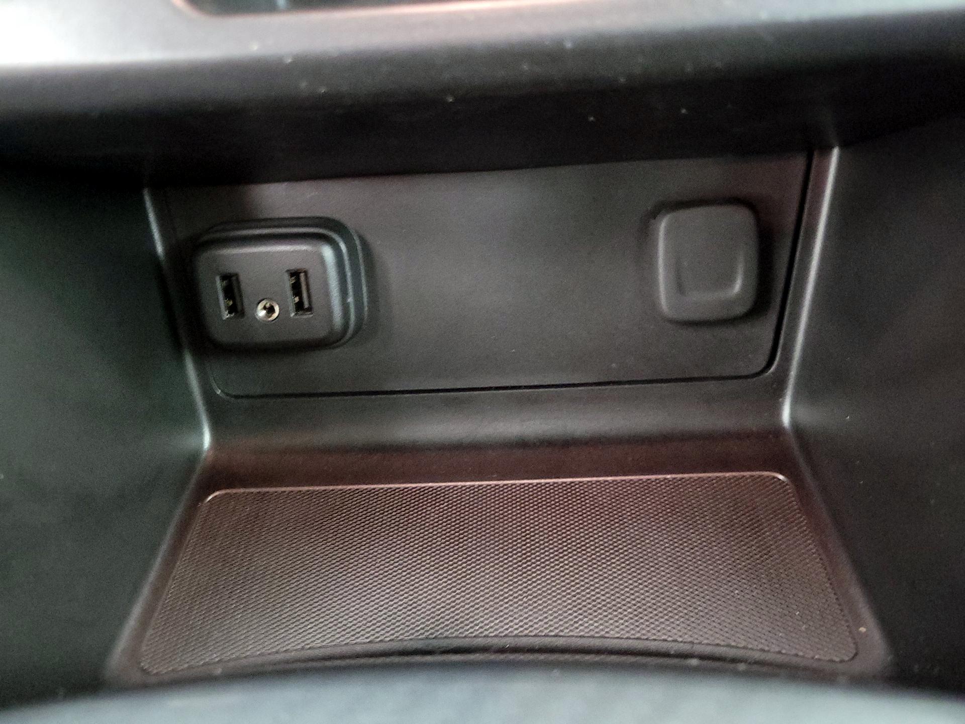 Thumbnail: 2020 GMC Canyon - 18