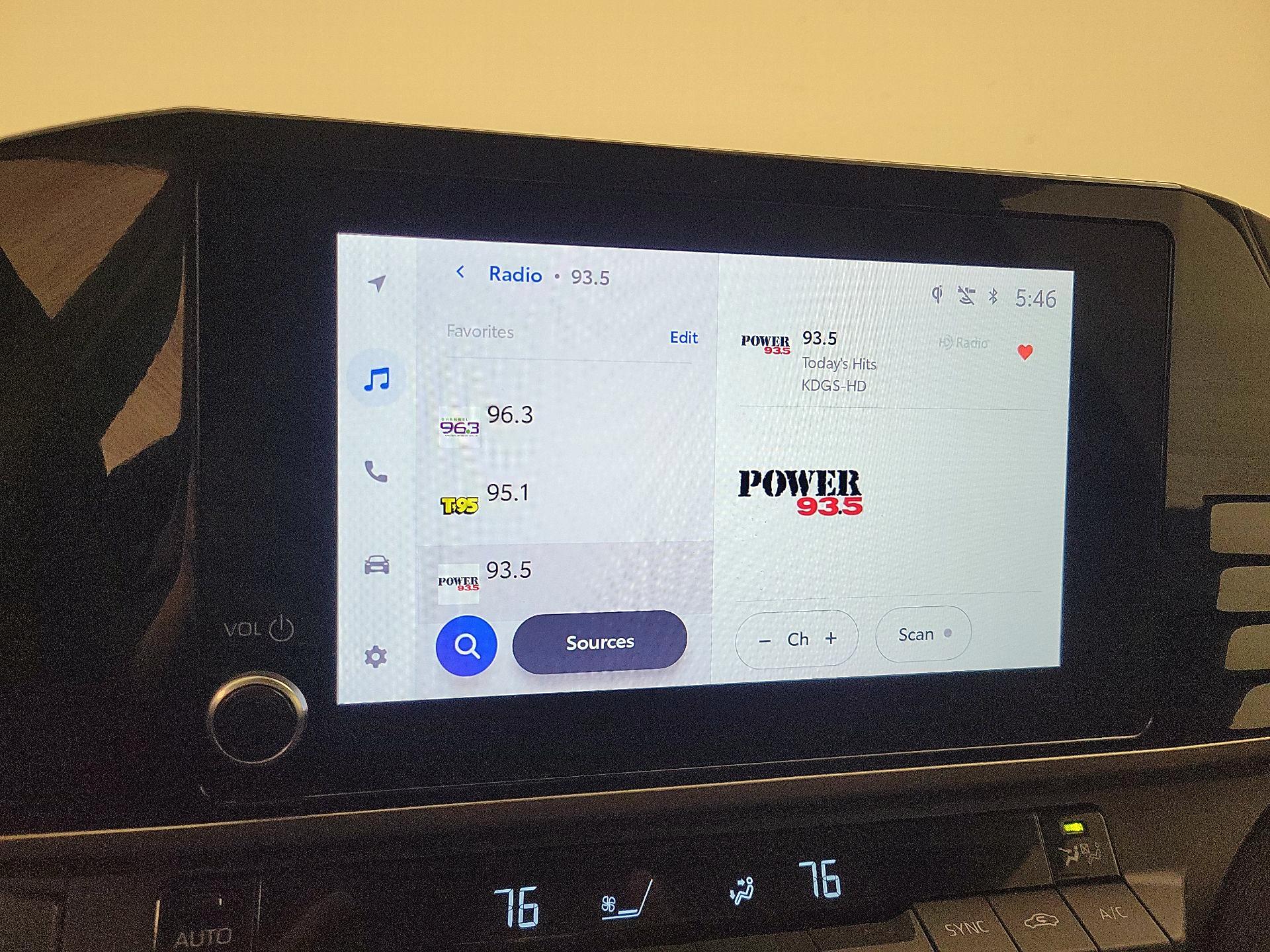 Thumbnail: 2025 Toyota Camry - 15