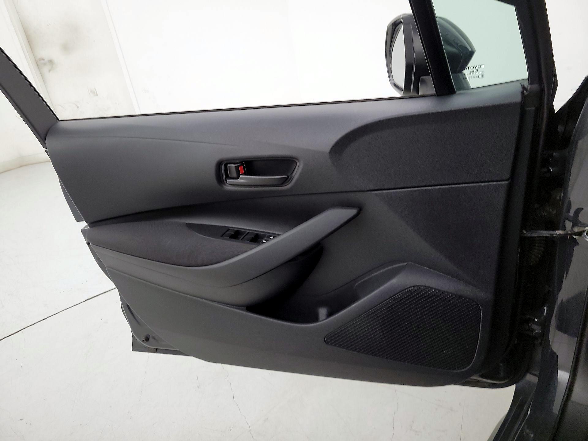 Thumbnail: 2025 Toyota Corolla - 12