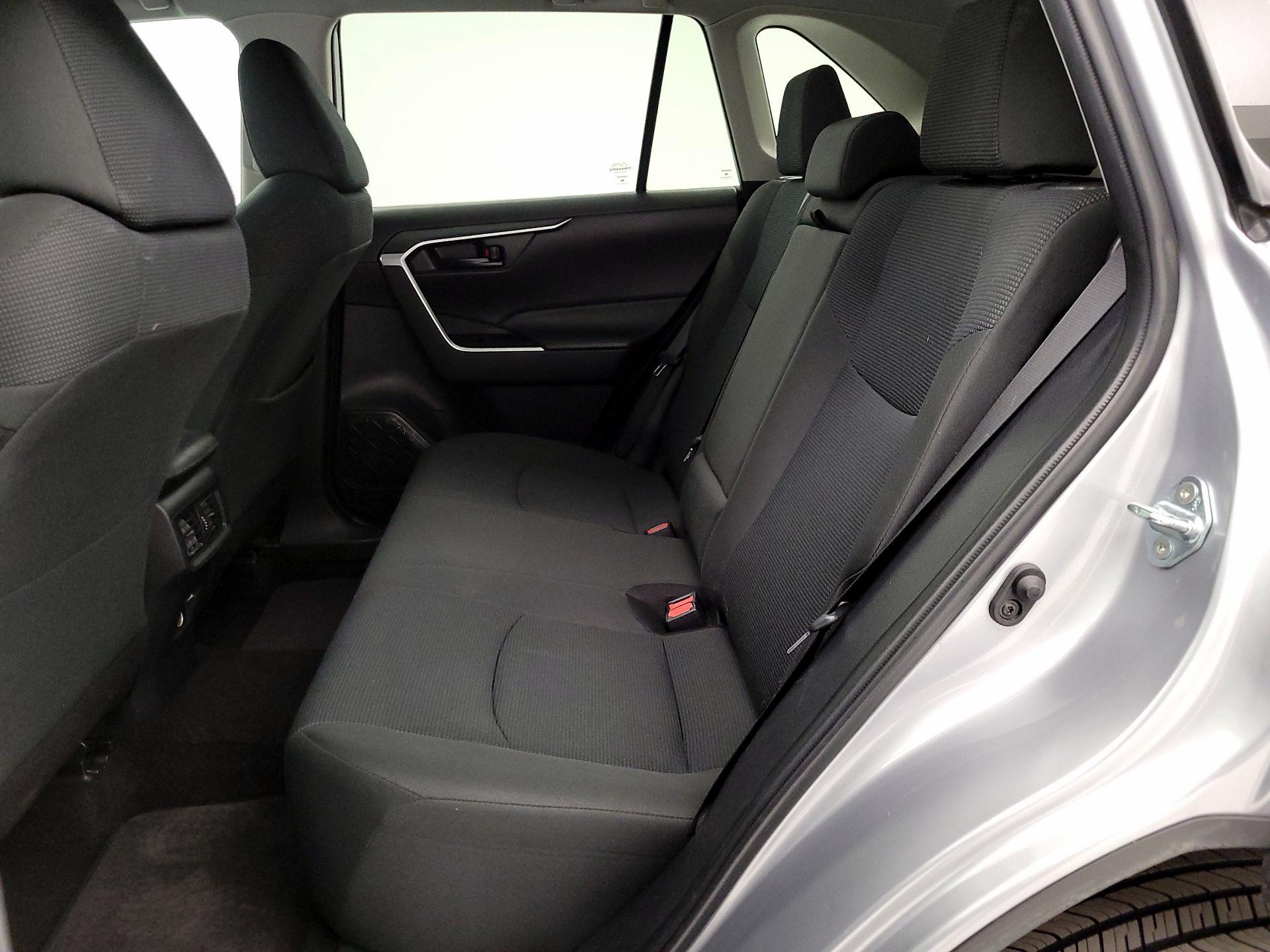 Thumbnail: 2024 Toyota RAV4 - 17