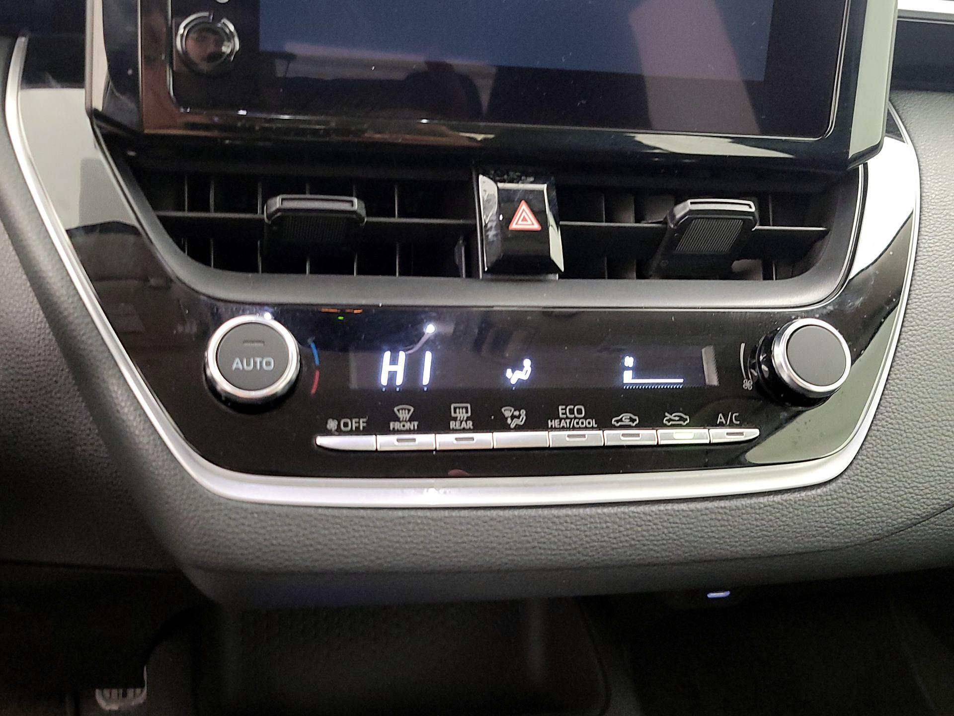 Thumbnail: 2025 Toyota Corolla - 16