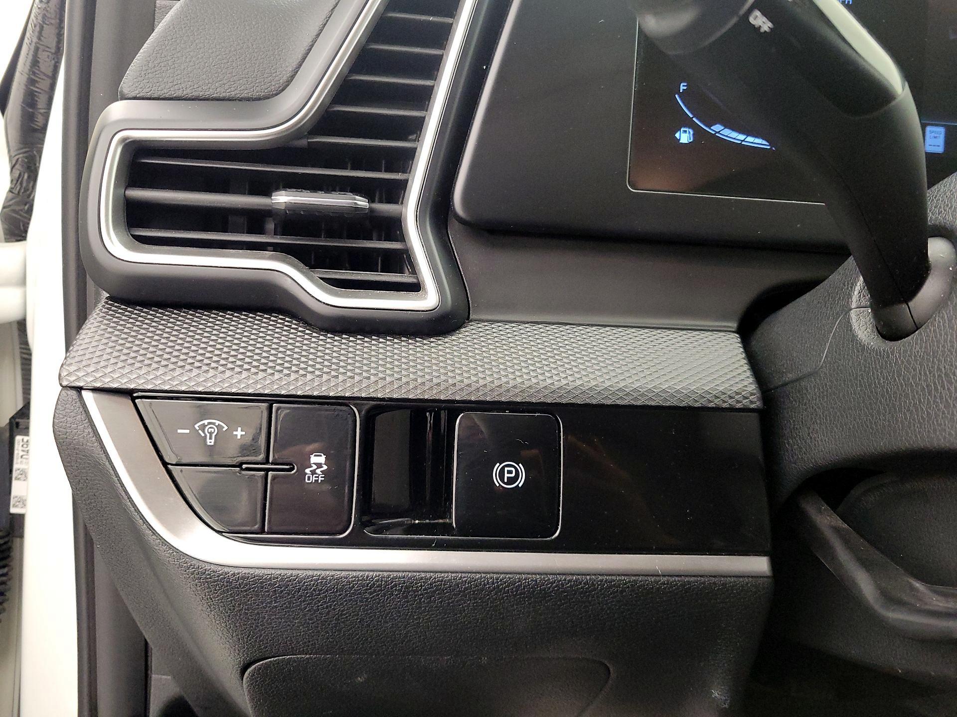 Thumbnail: 2024 Kia Sportage - 13