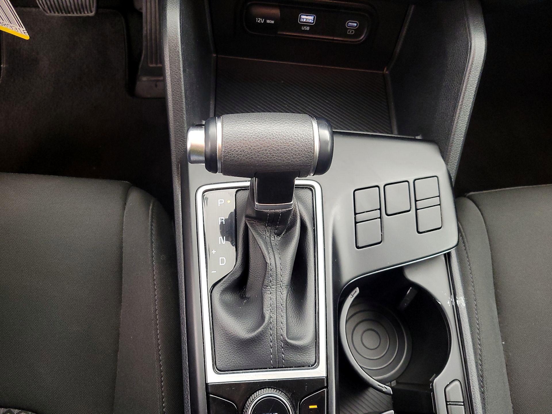 Thumbnail: 2024 Kia Sportage - 17