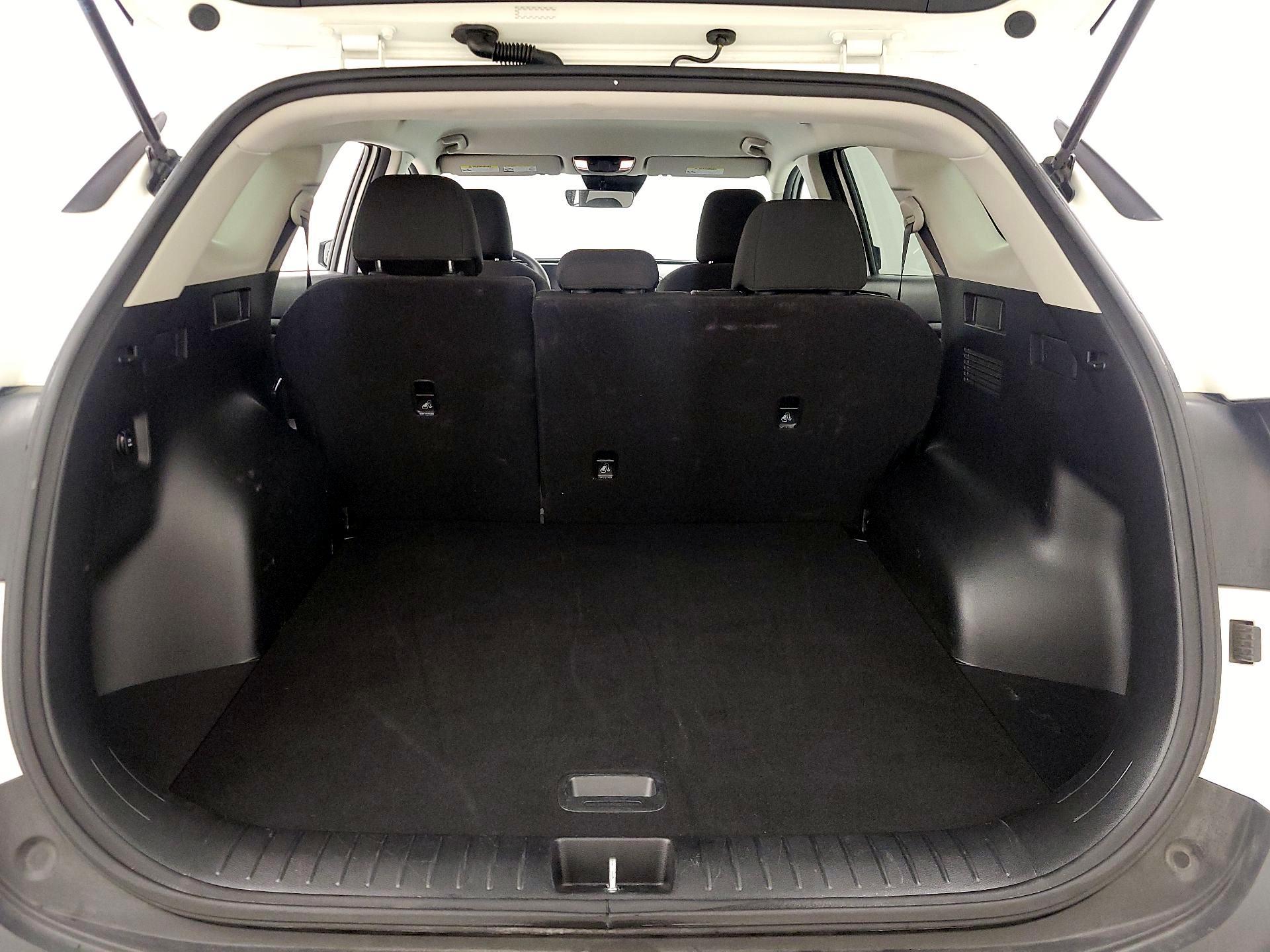 Thumbnail: 2024 Kia Sportage - 20