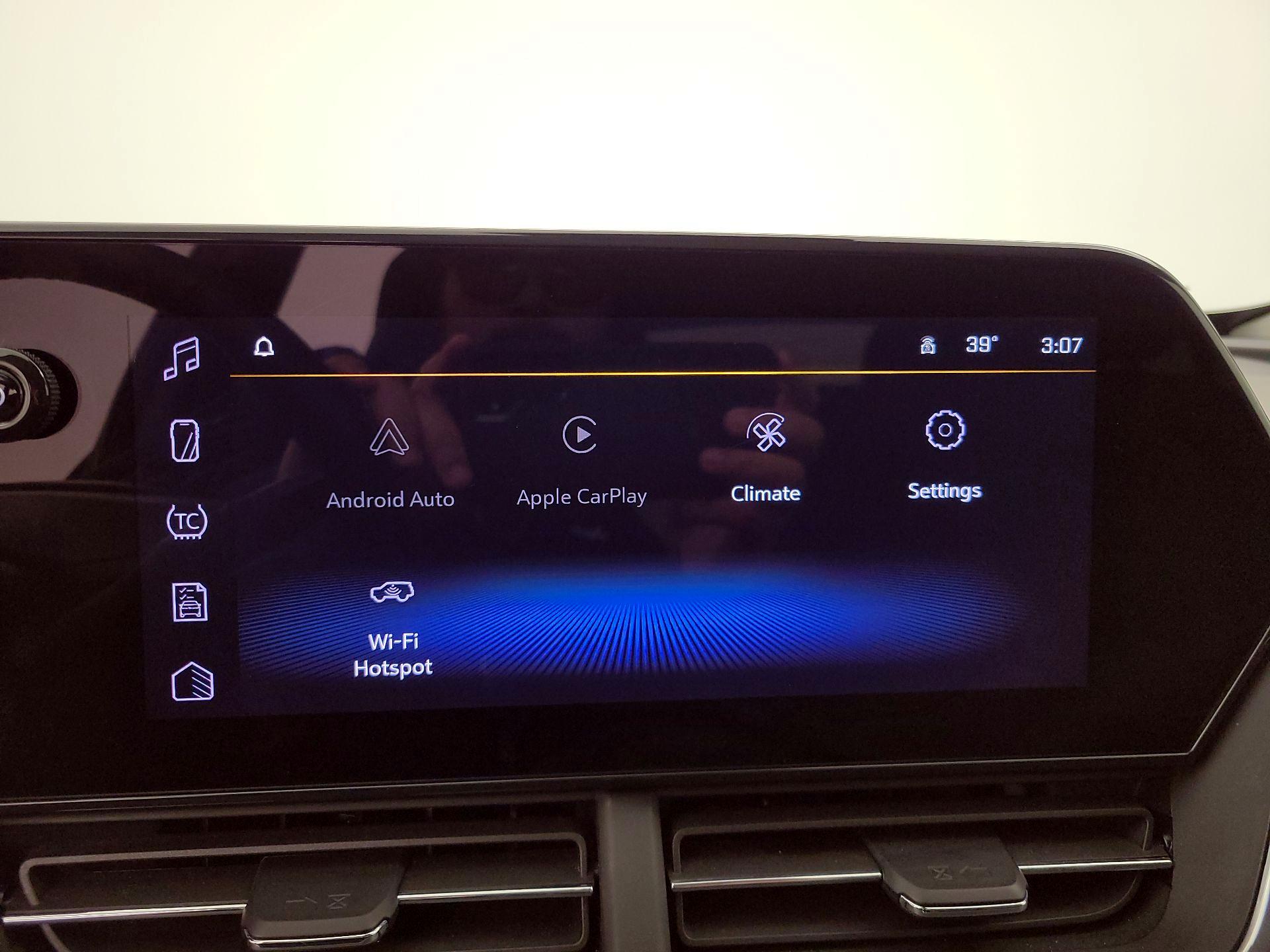 Thumbnail: 2025 Chevrolet Trax - 15