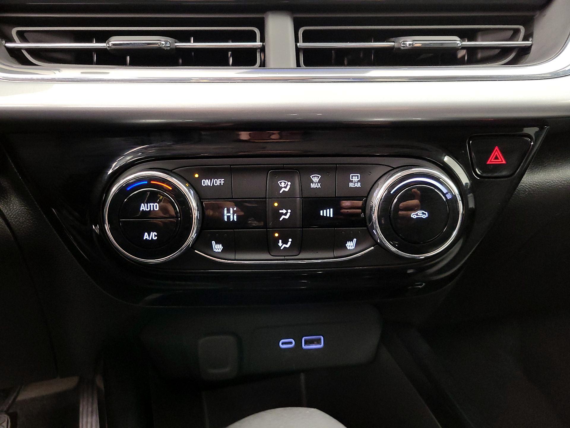 Thumbnail: 2025 Chevrolet Trax - 16